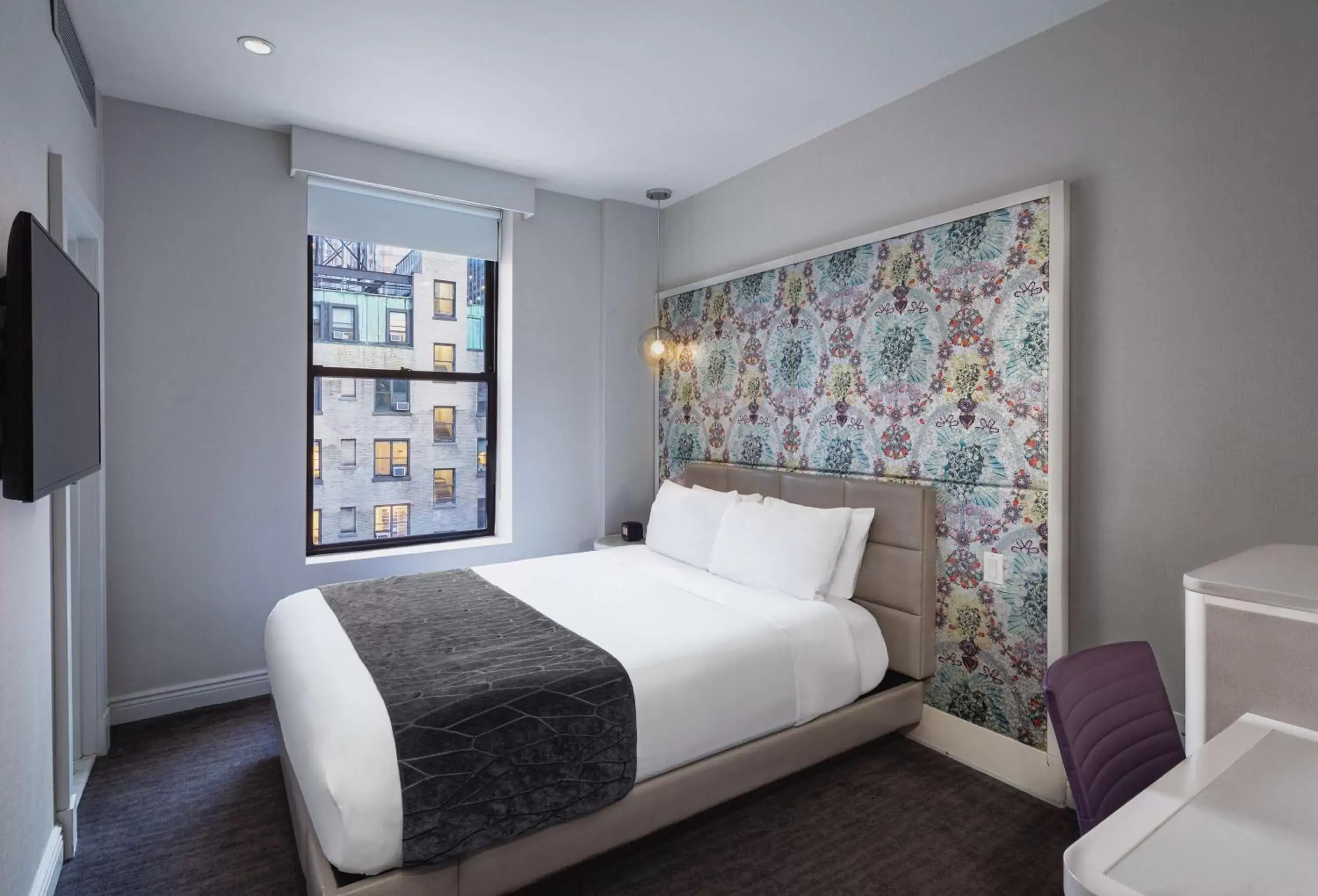 Bedroom, Bed in Dream Midtown, Part Of Hyatt