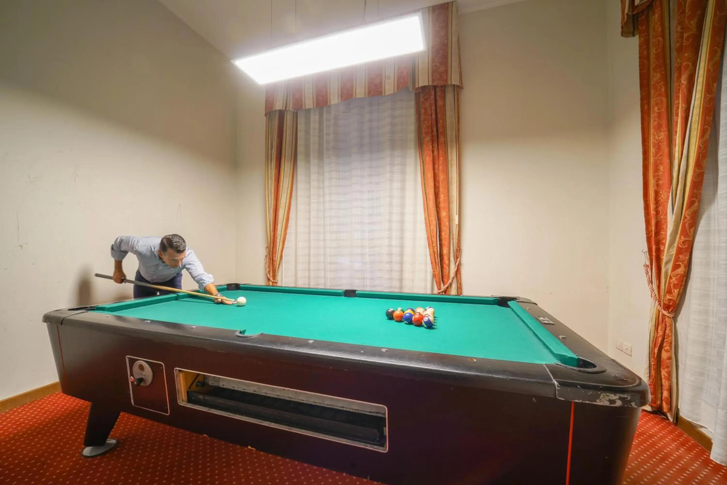 Billiard, Billiards in Hotel Cappelli