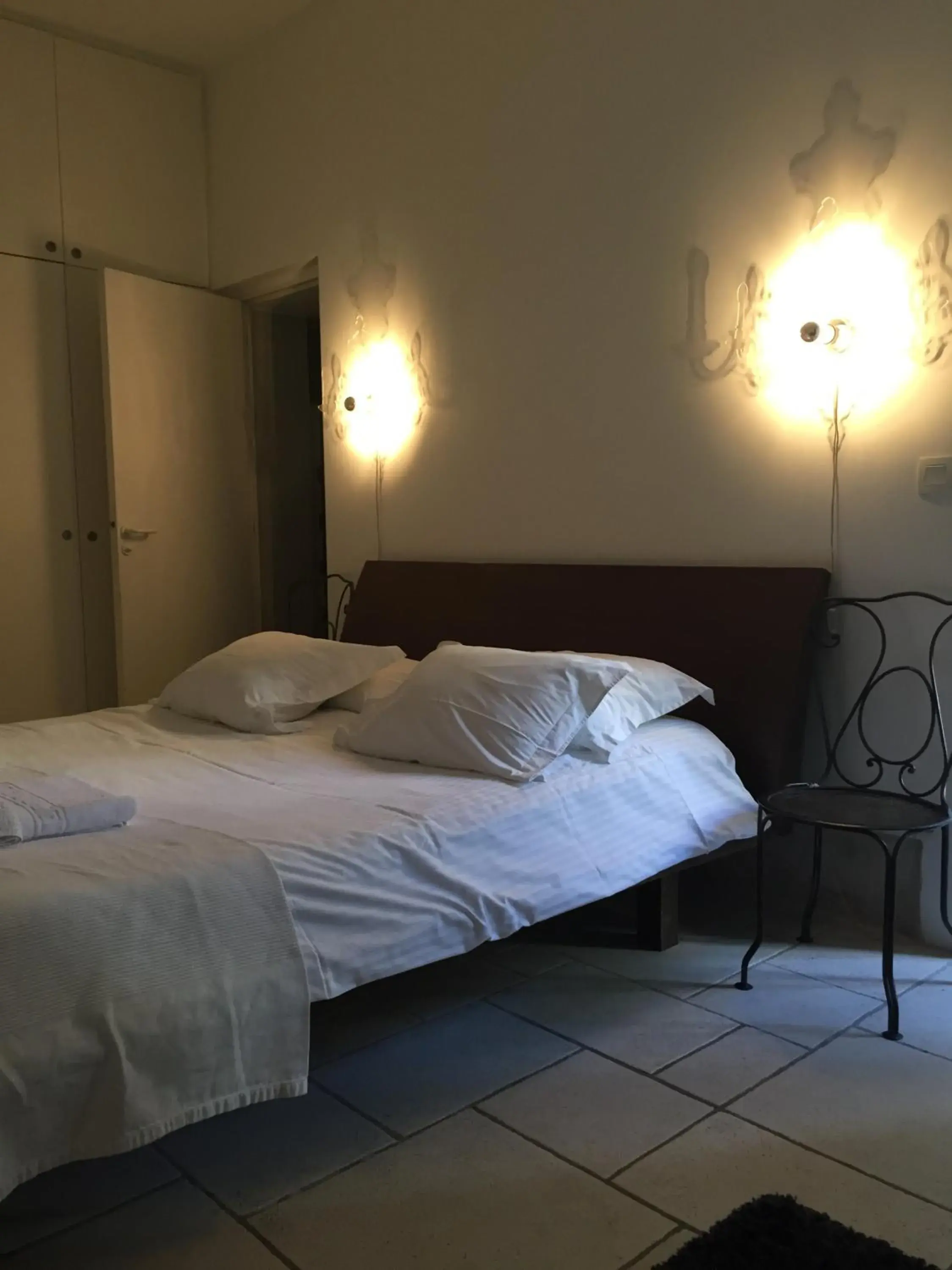 Bedroom, Bed in Boutique Hotel de la Place des Vosges