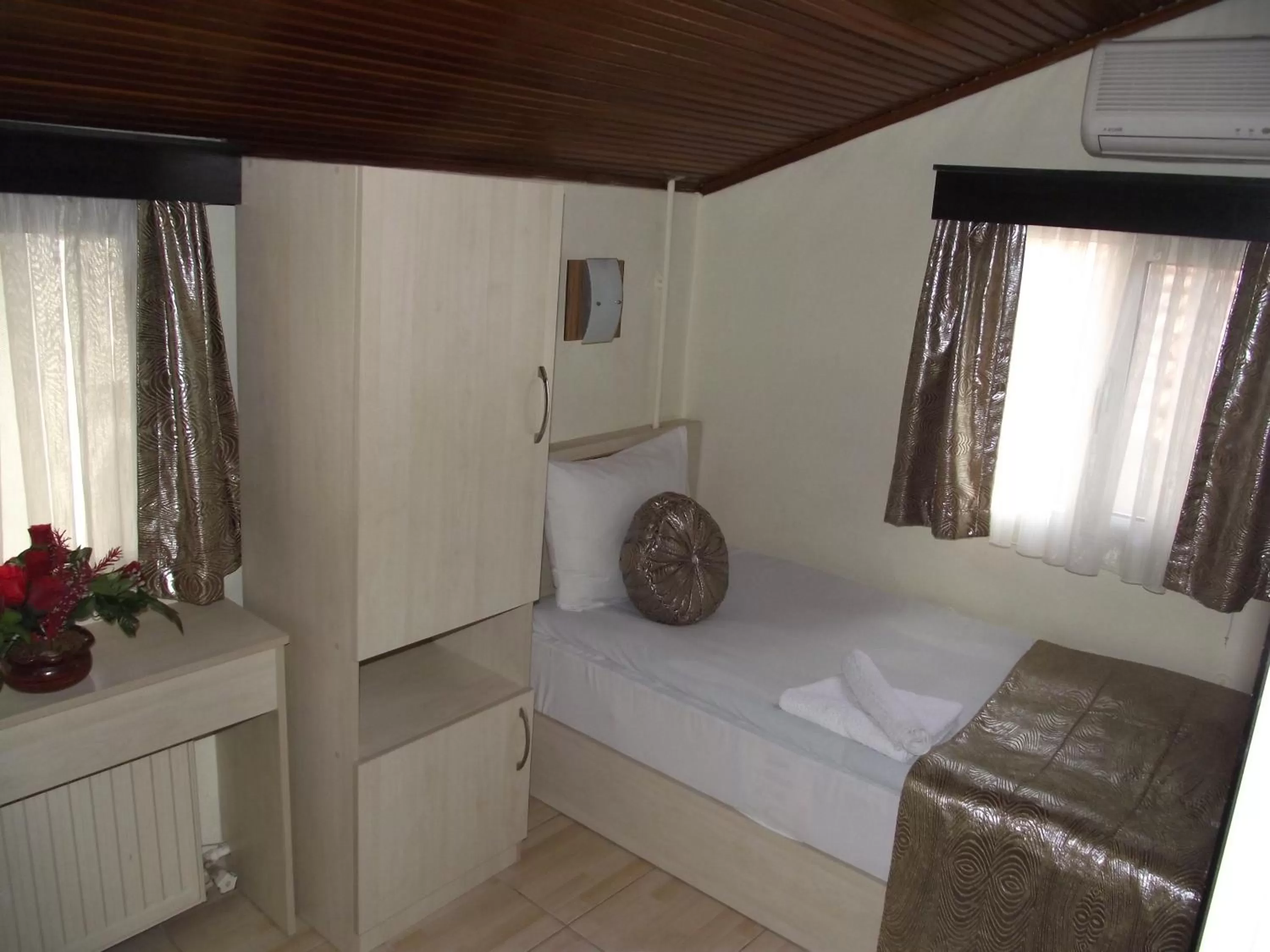 Bed in Olimpiyat Hotel Izmir