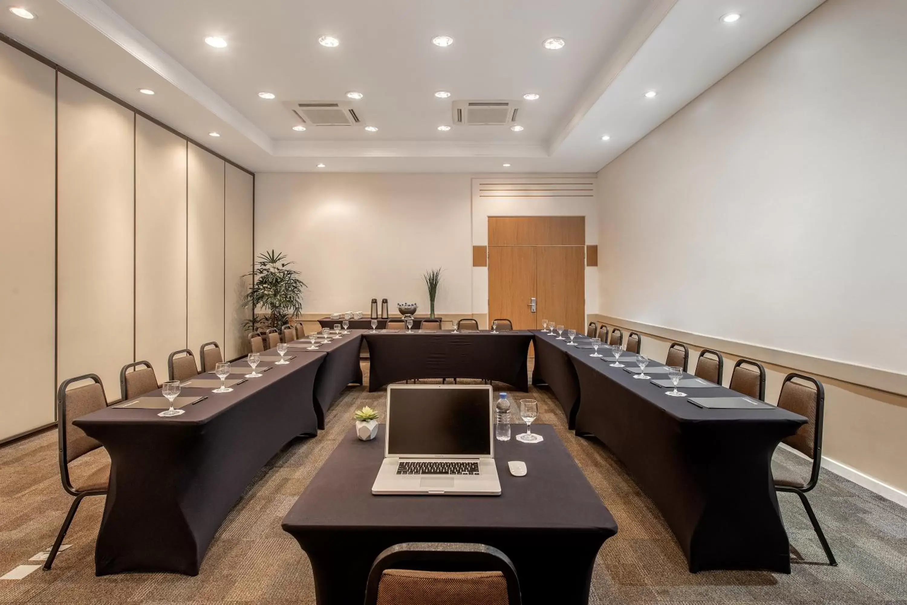 Meeting/conference room in Intercity Florianopolis