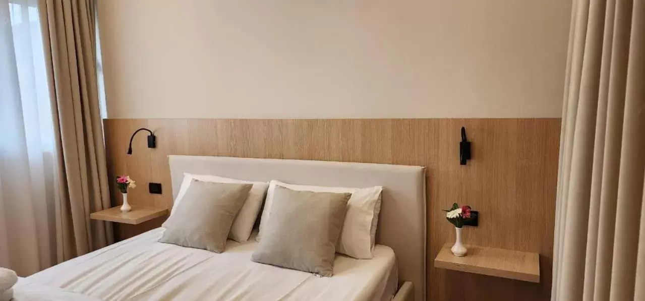 Bedroom, Bed in Signature Idea hotel