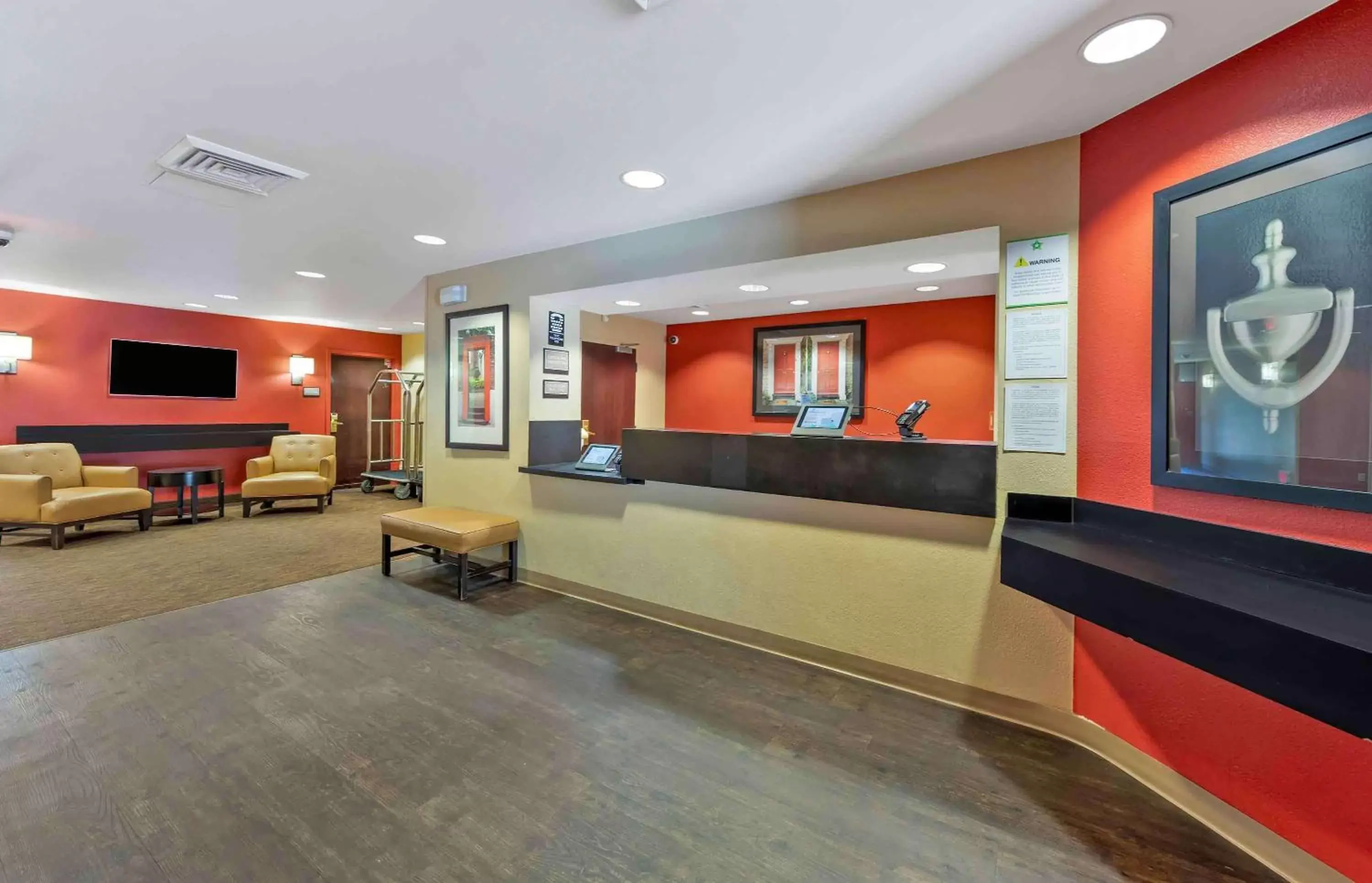 Lobby or reception, Lobby/Reception in Extended Stay America Suites - Fayetteville - Owen Dr