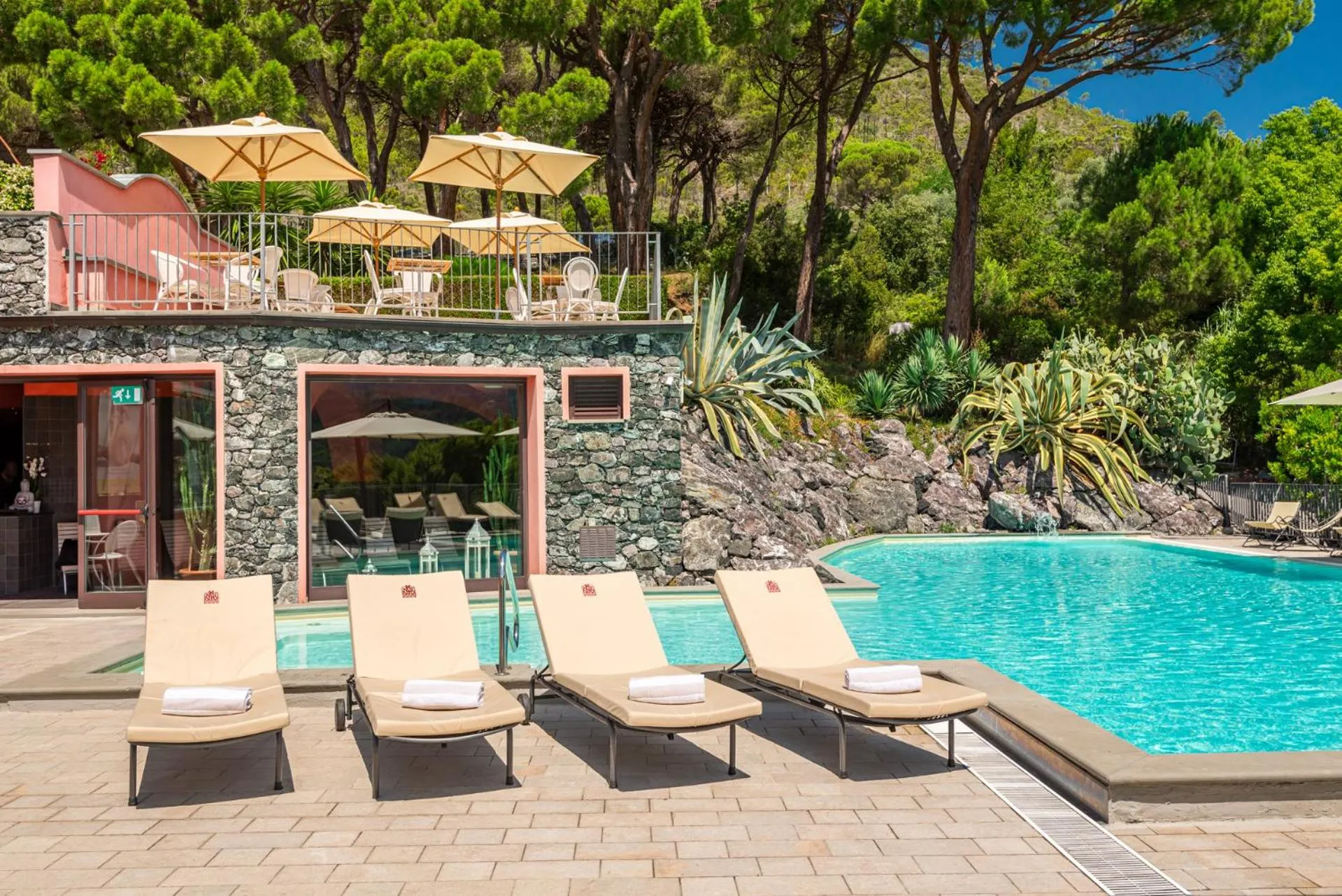 Swimming pool in Park Hotel Argento