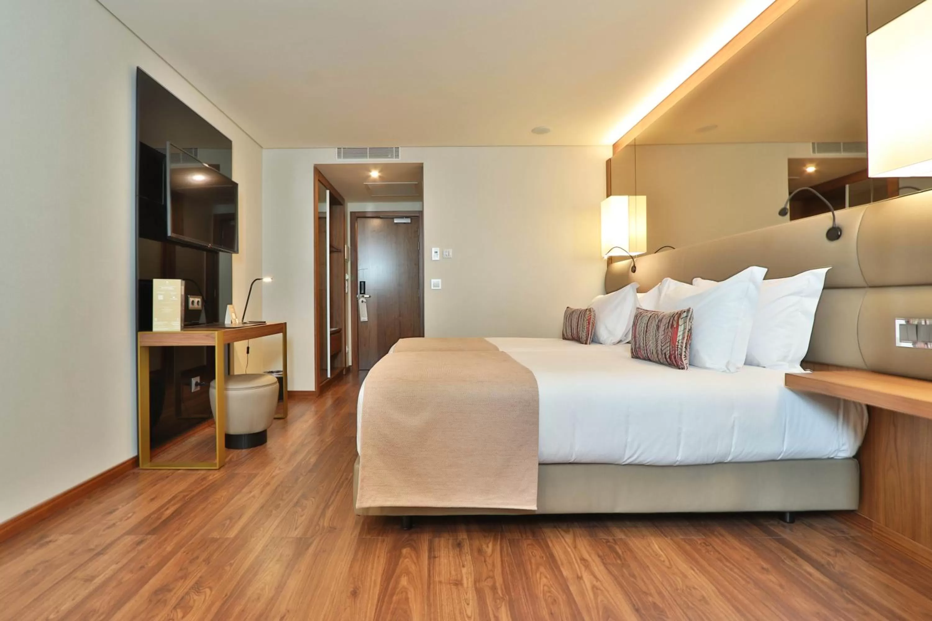 Bed in TURIM Ibéria Hotel