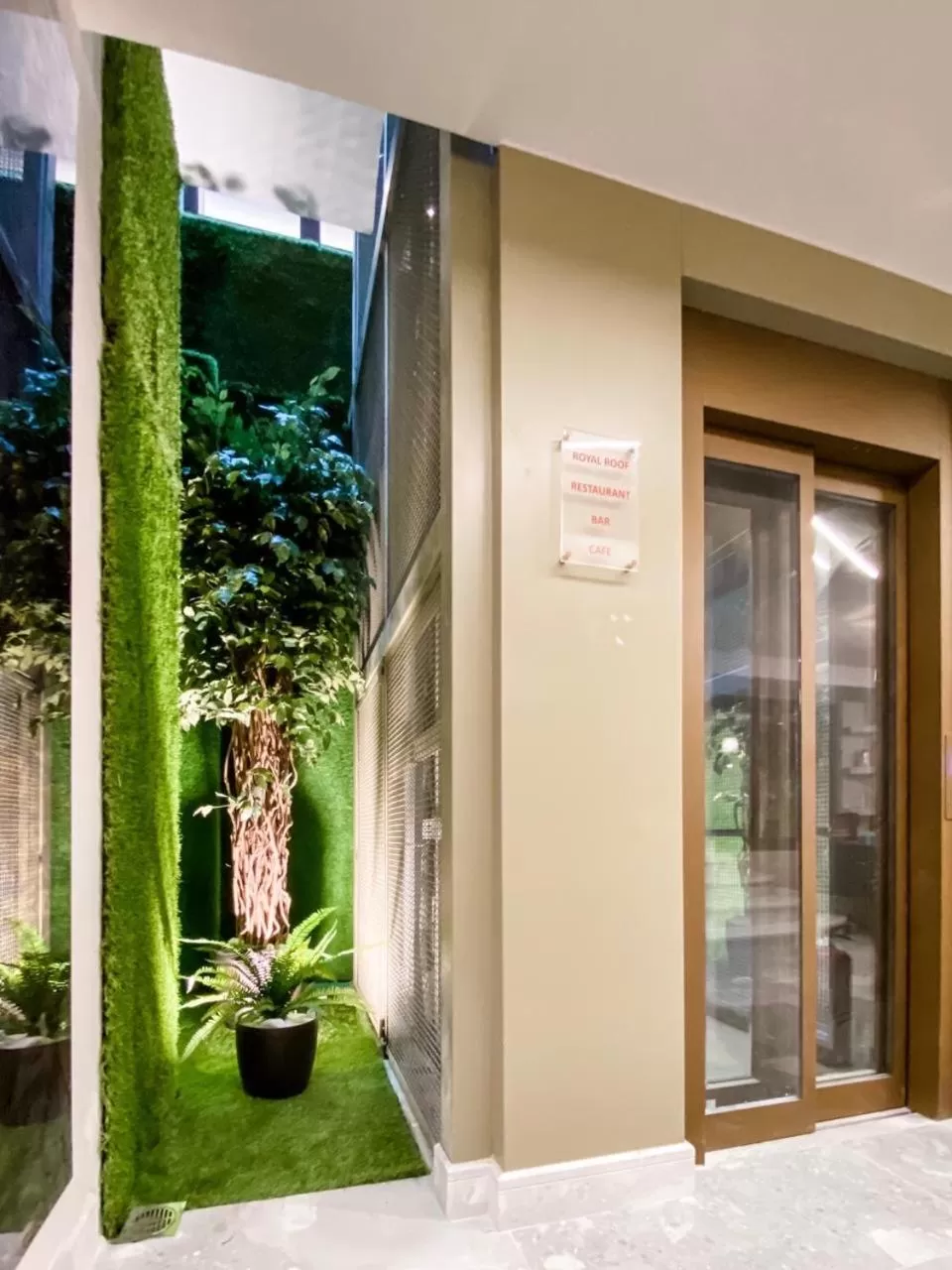 Decorative detail in Royalty Hotel Athens