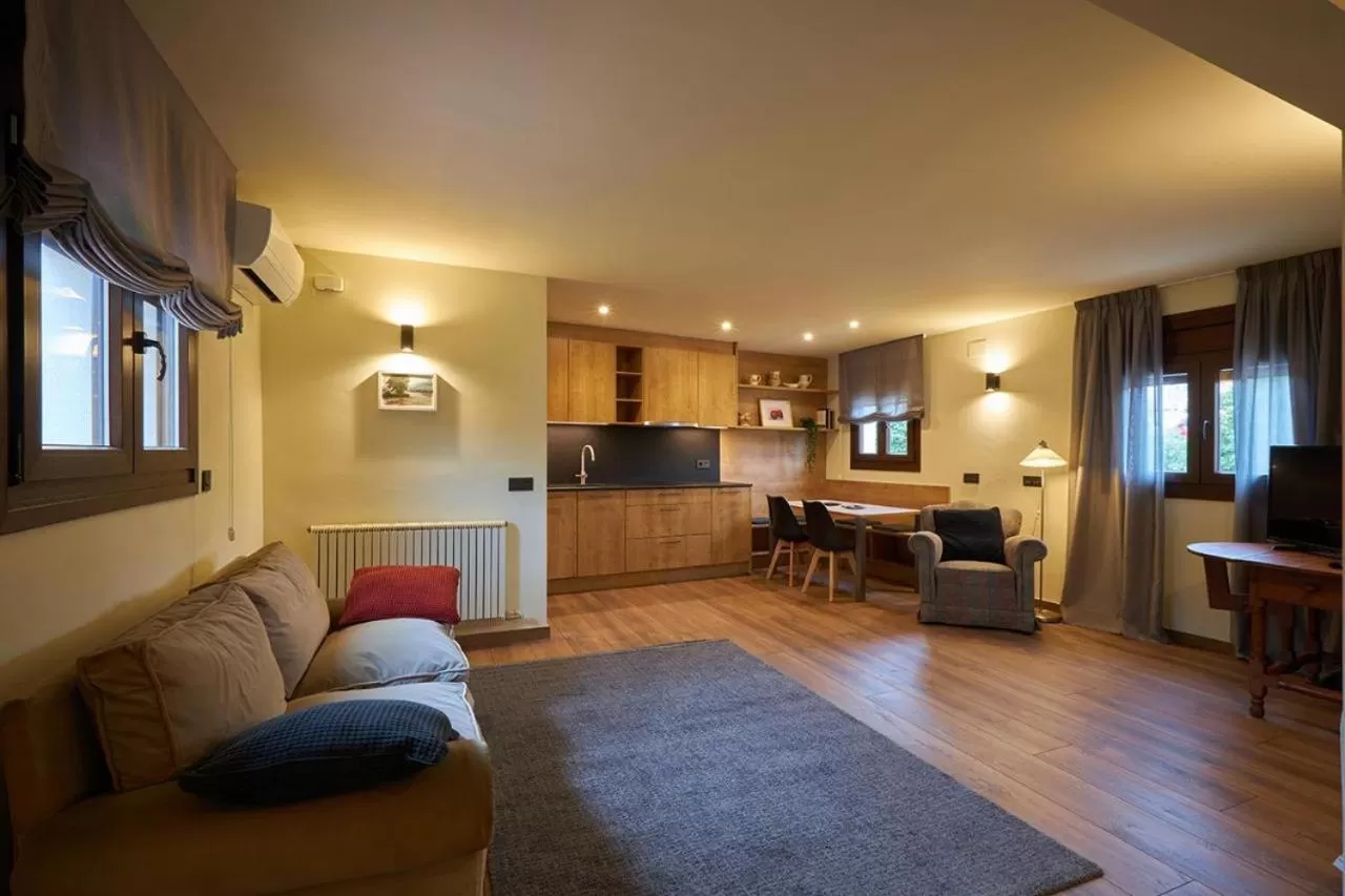 TV and multimedia in Hotel-Hostal Sport