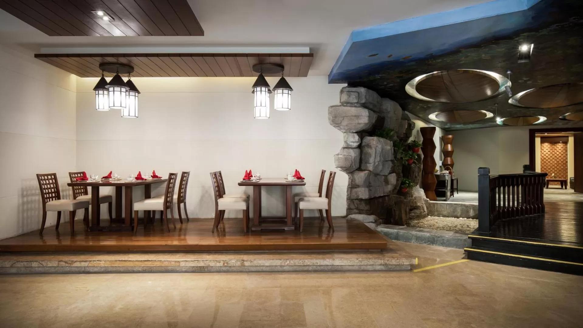 Restaurant/places to eat in Pullman Sanya Yalong Bay Villas & Resort