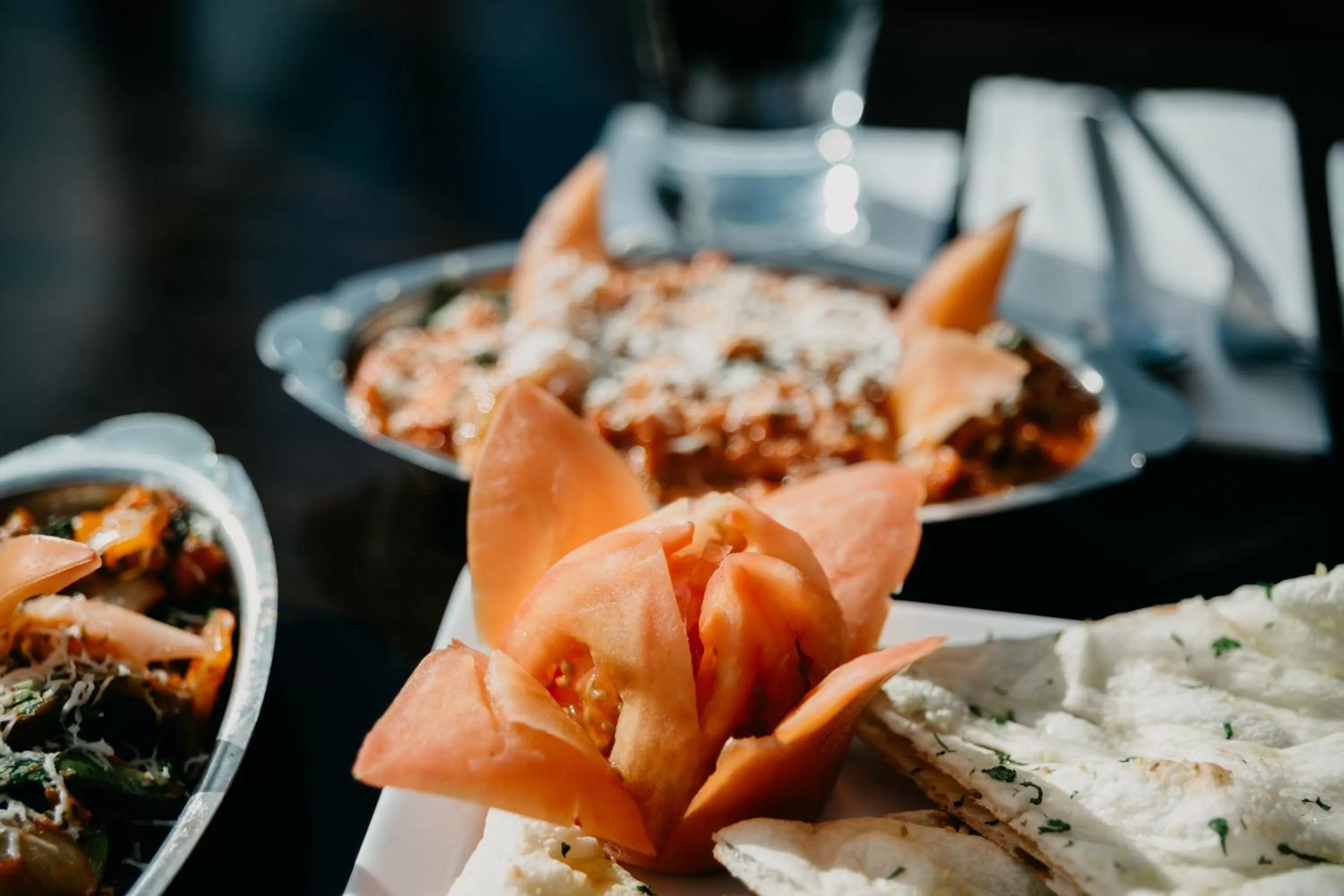 Restaurant/places to eat in Golden Village Lodge