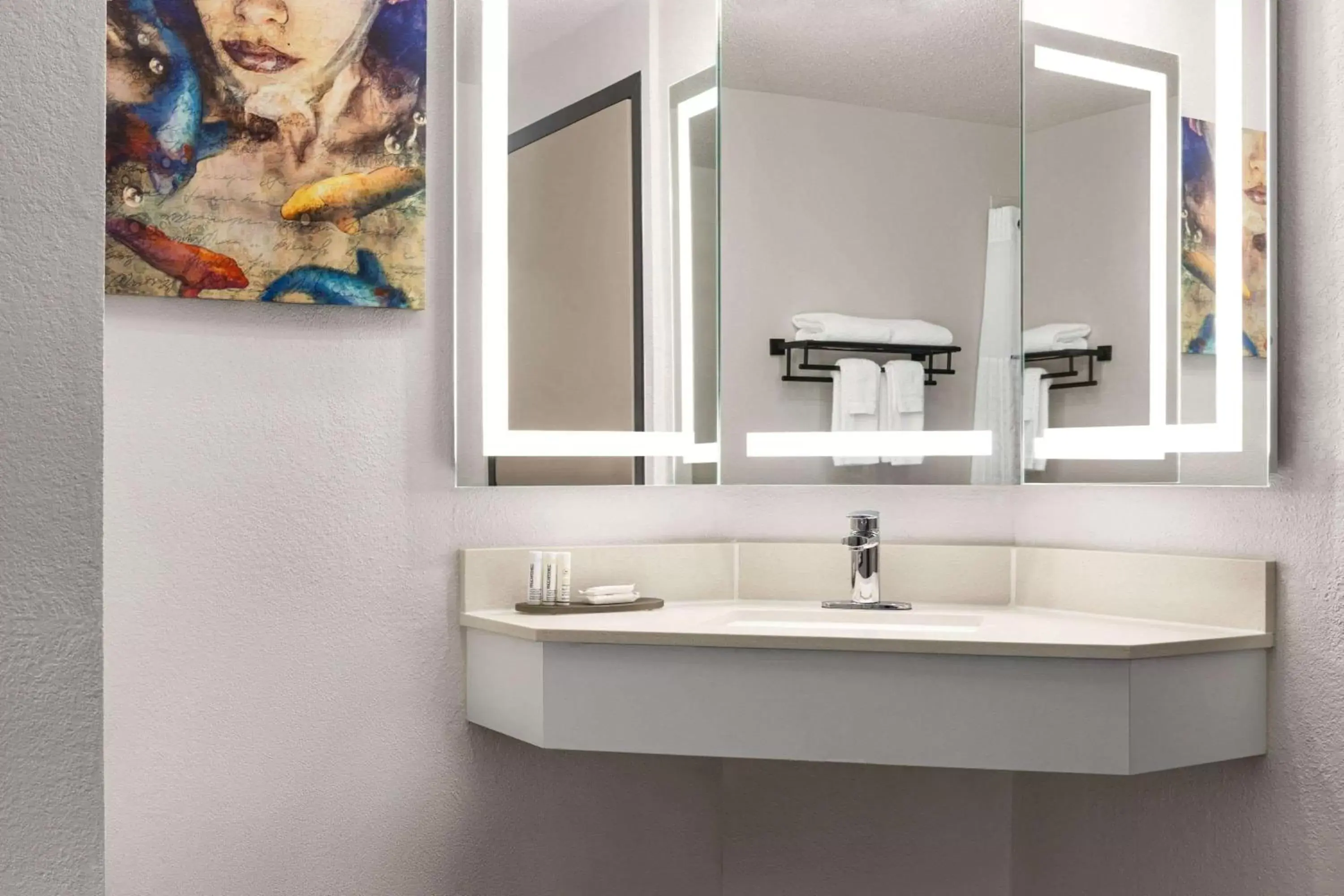 Bathroom in La Quinta by Wyndham Cleveland Airport West