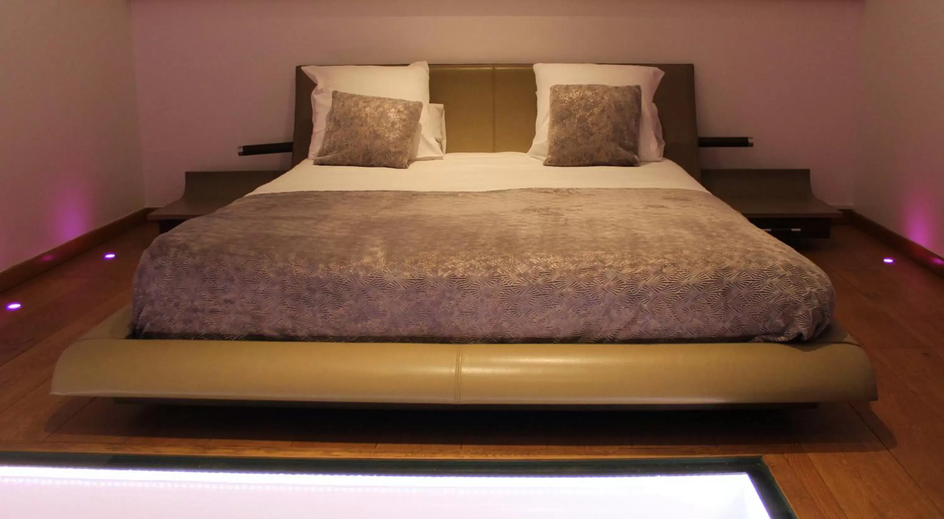 Bed in Hotel et Spa Le Lion d'Or