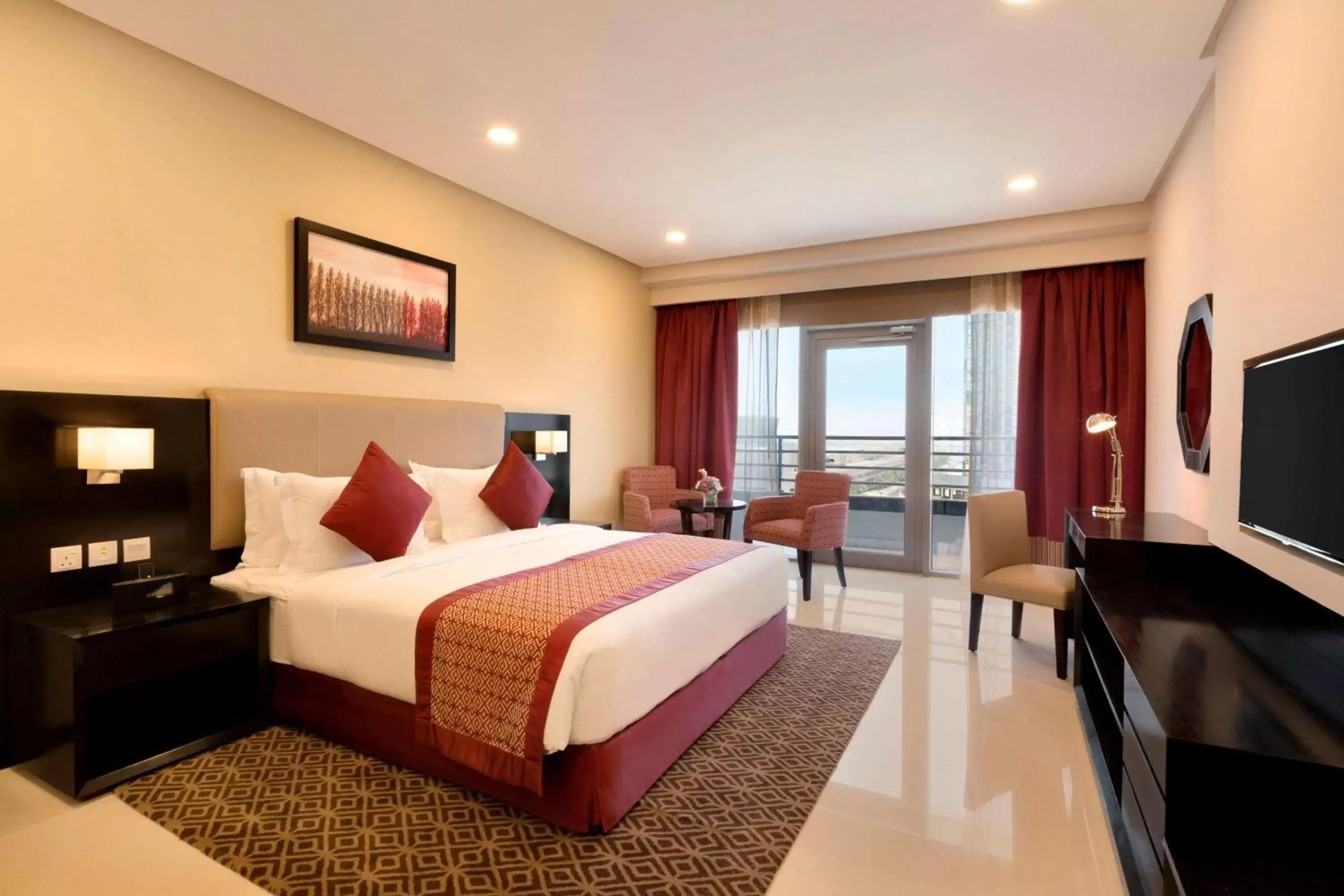 Bed in Ramada Hotel and Suites Amwaj Islands