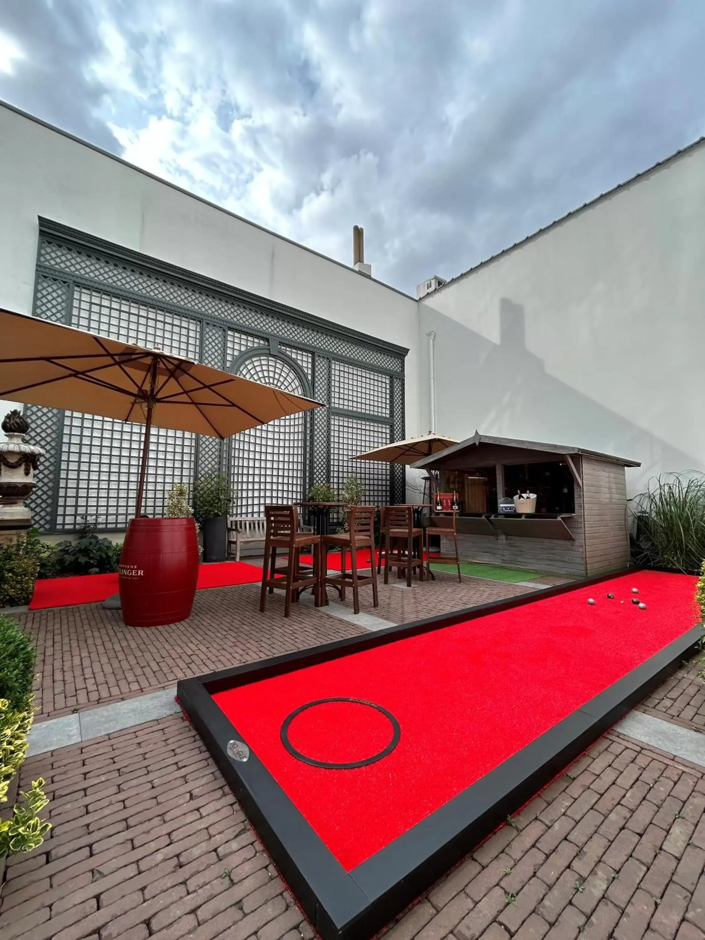 Patio, Property Building in Stanhope Hotel by Thon Hotels