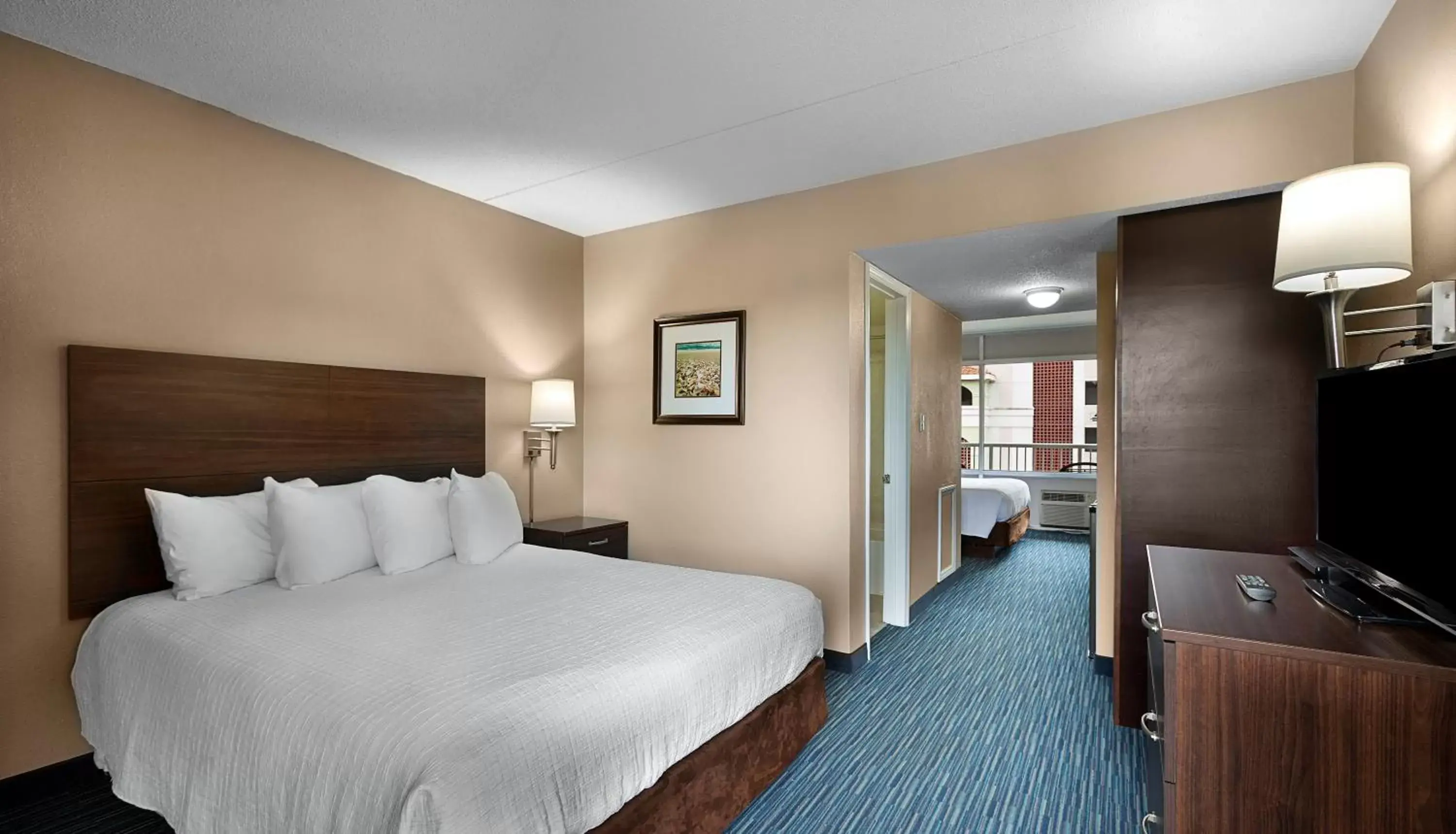 Bed in Breakers Resort Hotel