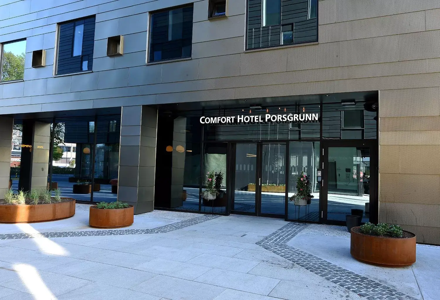 Facade/entrance in Comfort Hotel Porsgrunn