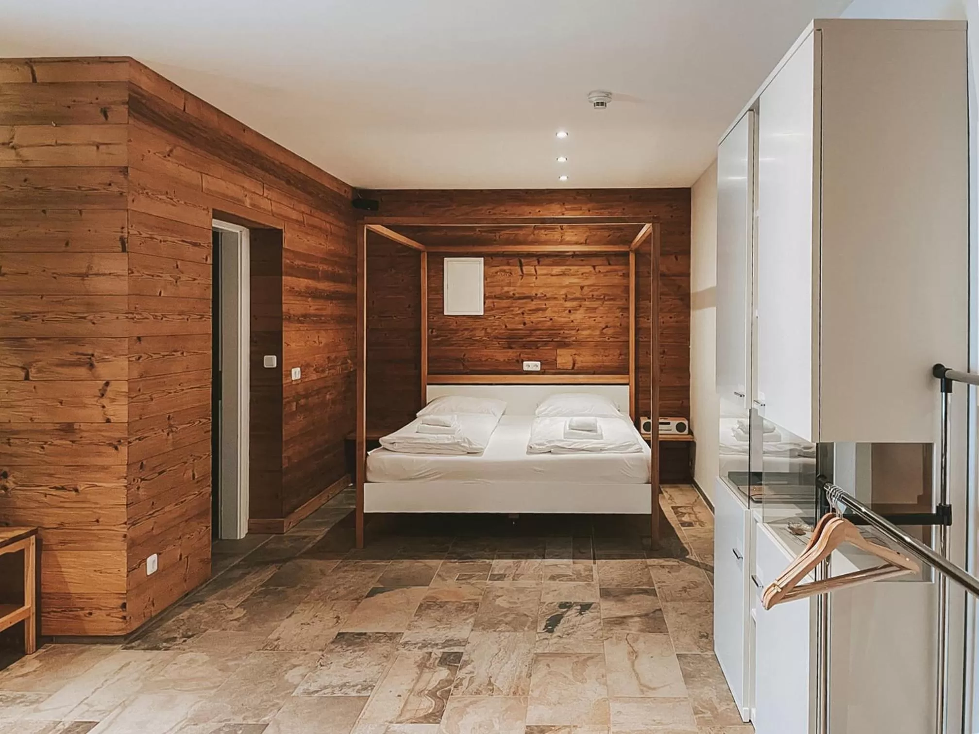 Bedroom, Bed in Aktivhotel Wildschütz