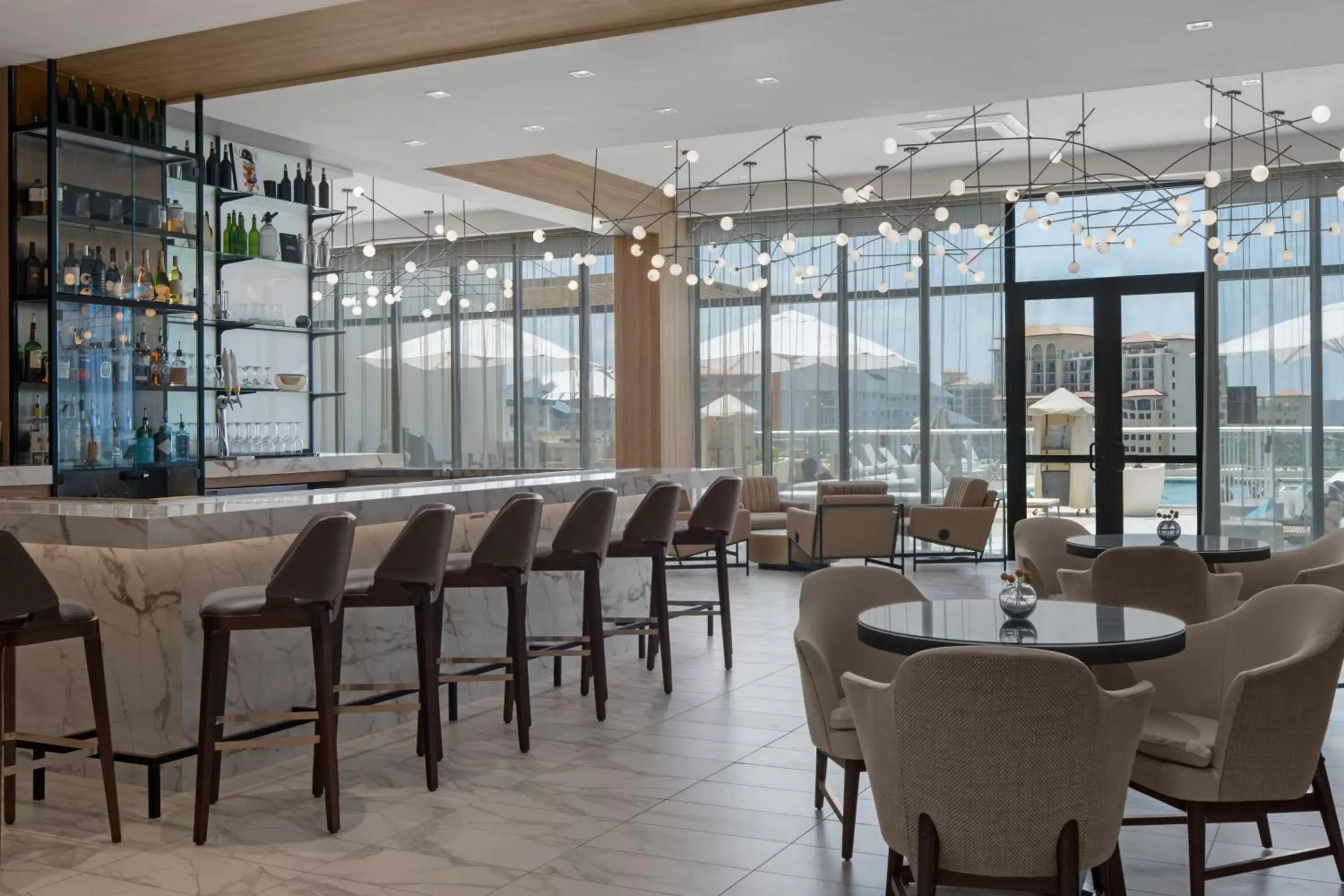 Lounge or bar in AC Hotel by Marriott Clearwater Beach