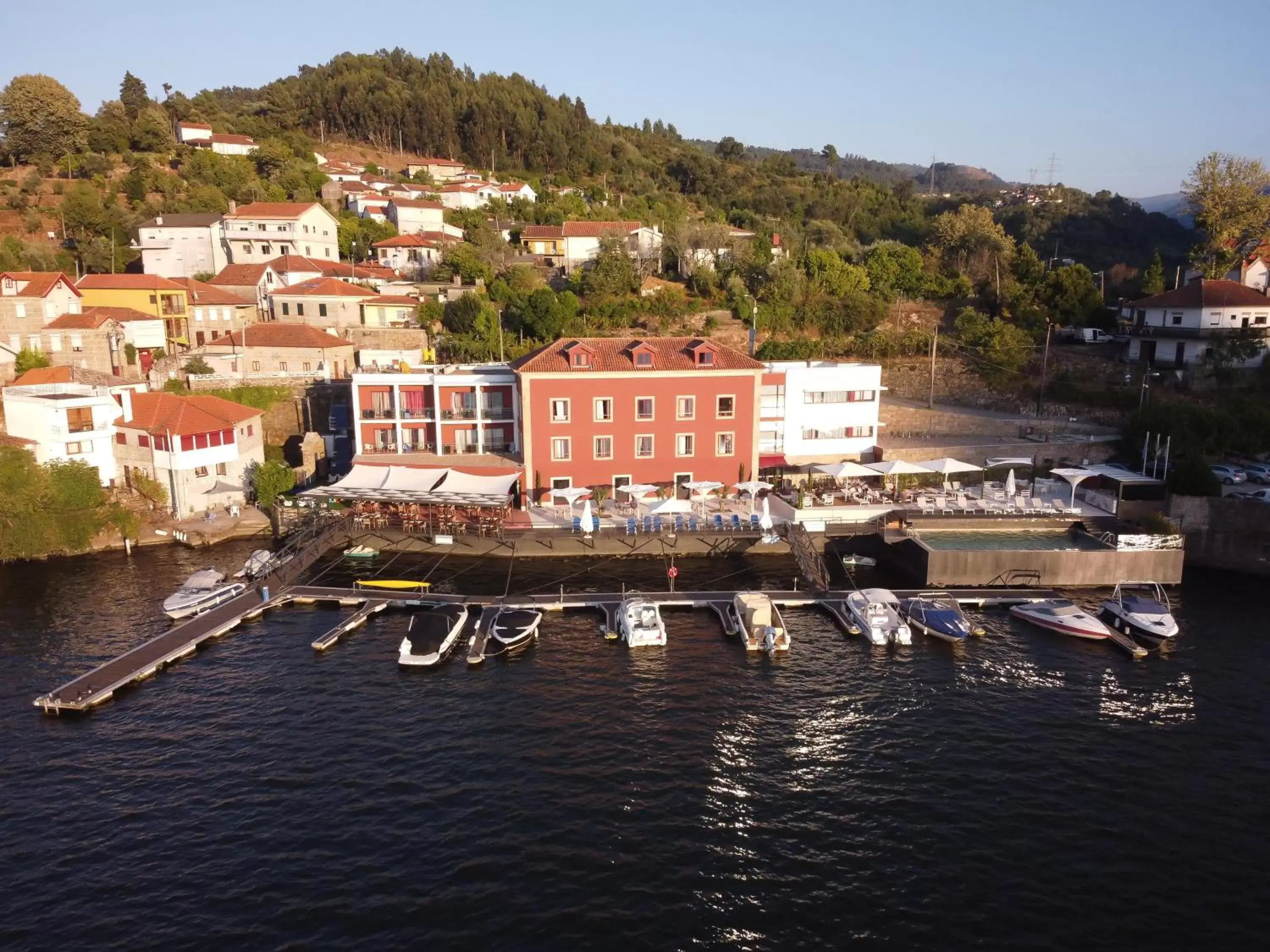 Bird's-eye View in Douro Hotel Porto Antigo