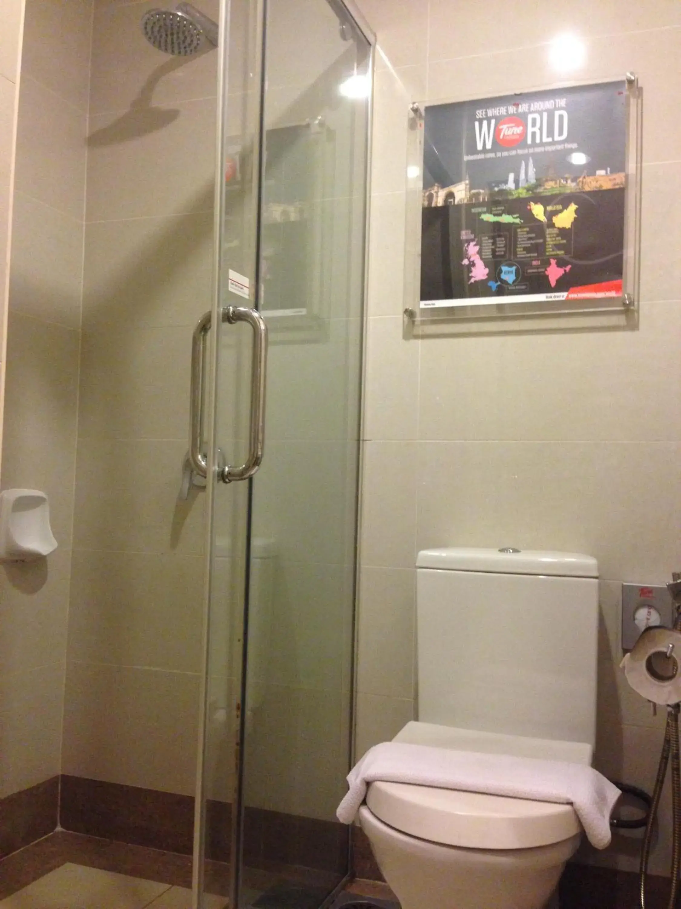 Toilet, Bathroom in Tune Hotel - Danga Bay Johor