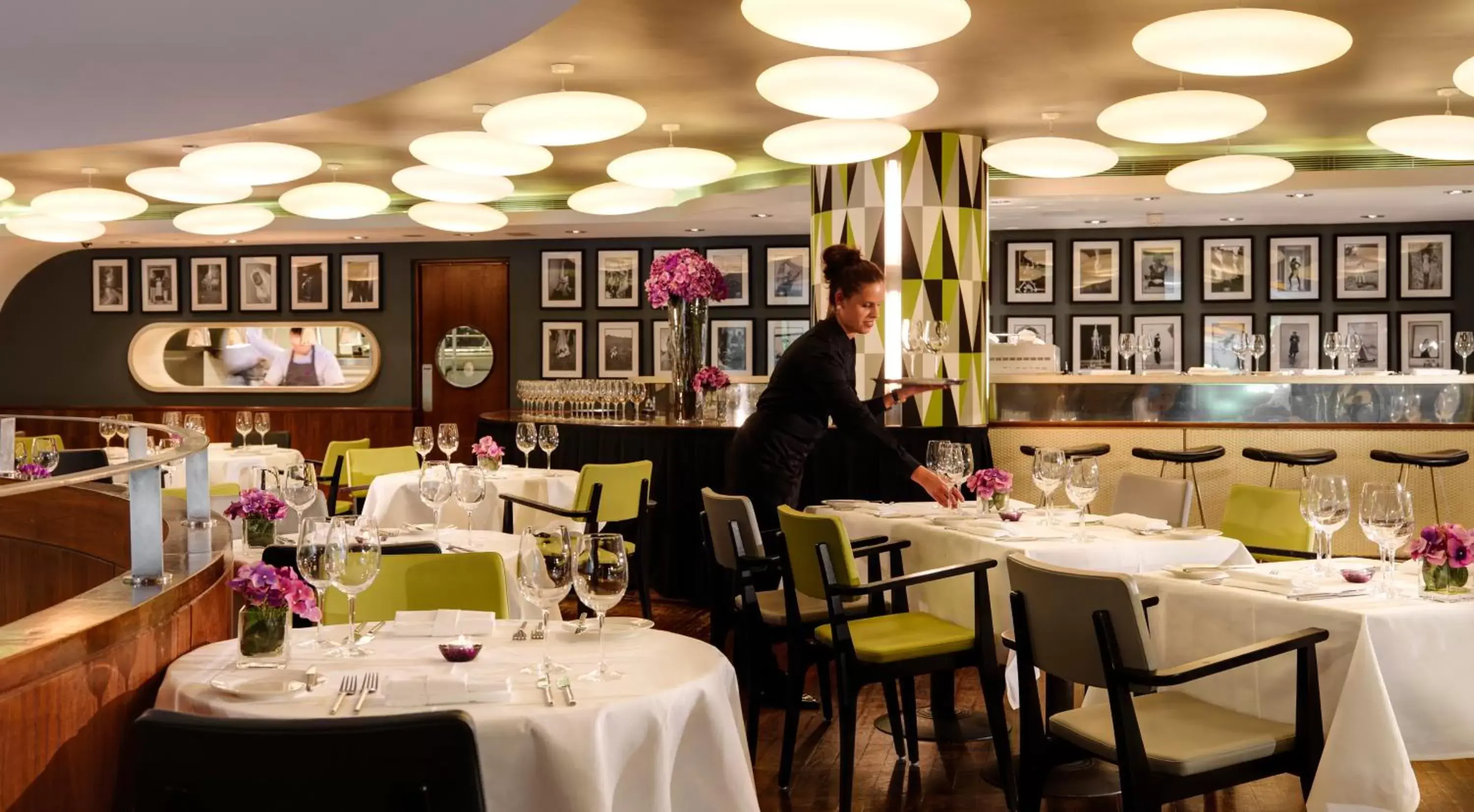 Restaurant/Places to Eat in The Fitzwilliam Hotel