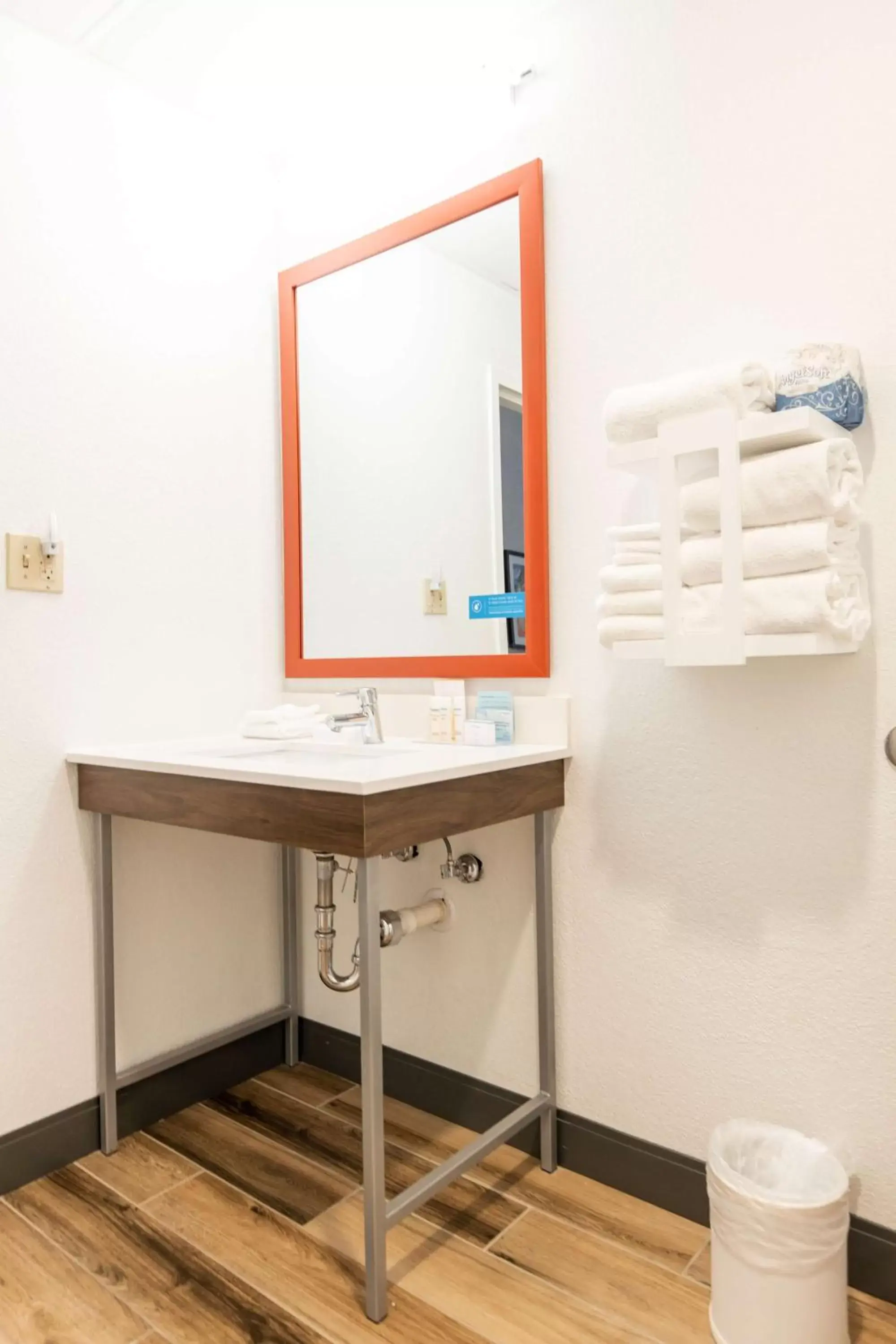 Bathroom in Hampton Inn by Hilton of Kuttawa Eddyville Bathroom in Hampton Inn by Hilton of Kuttawa Eddyville