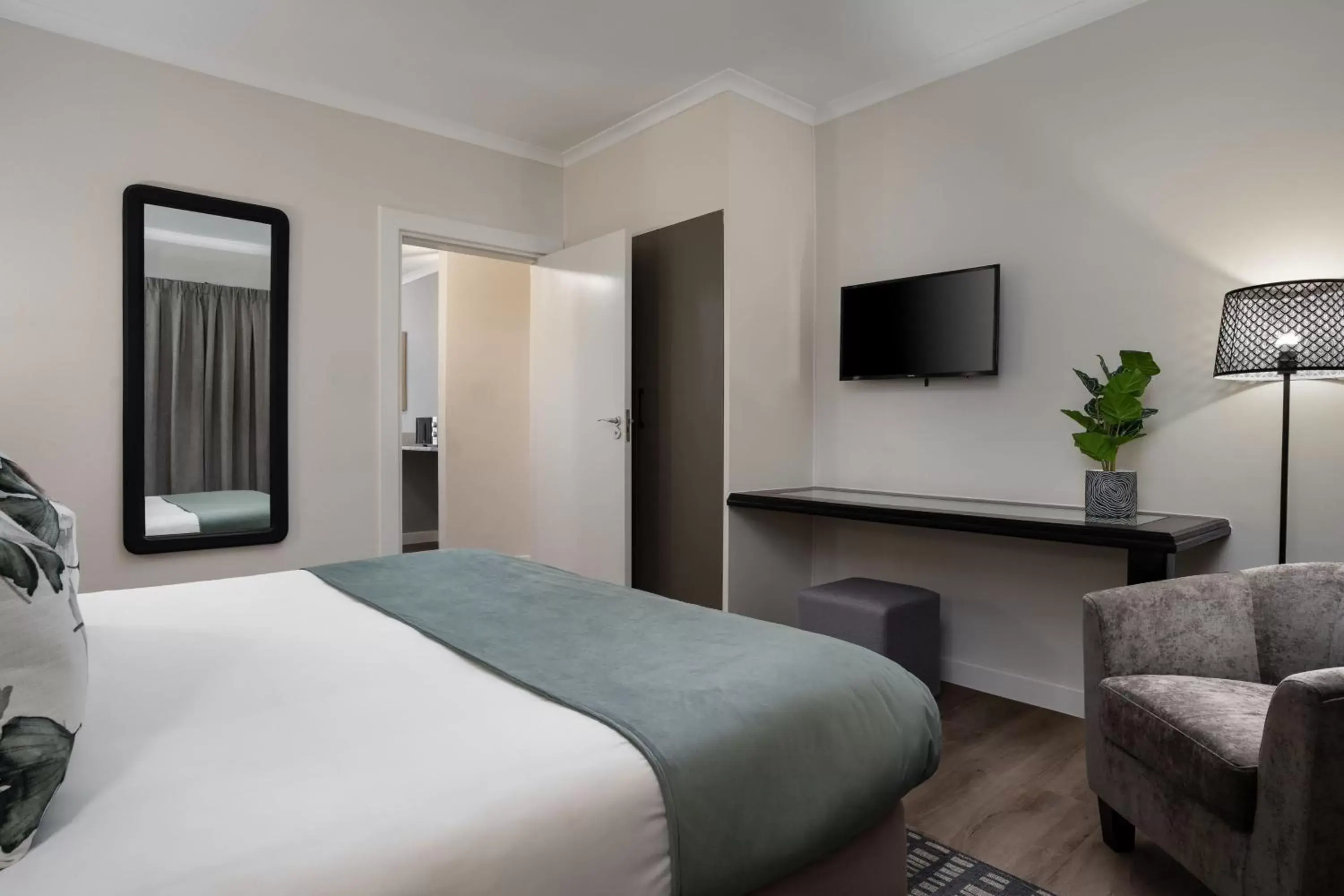 Bedroom, Bed in Protea Hotel by Marriott Walvis Bay Indongo