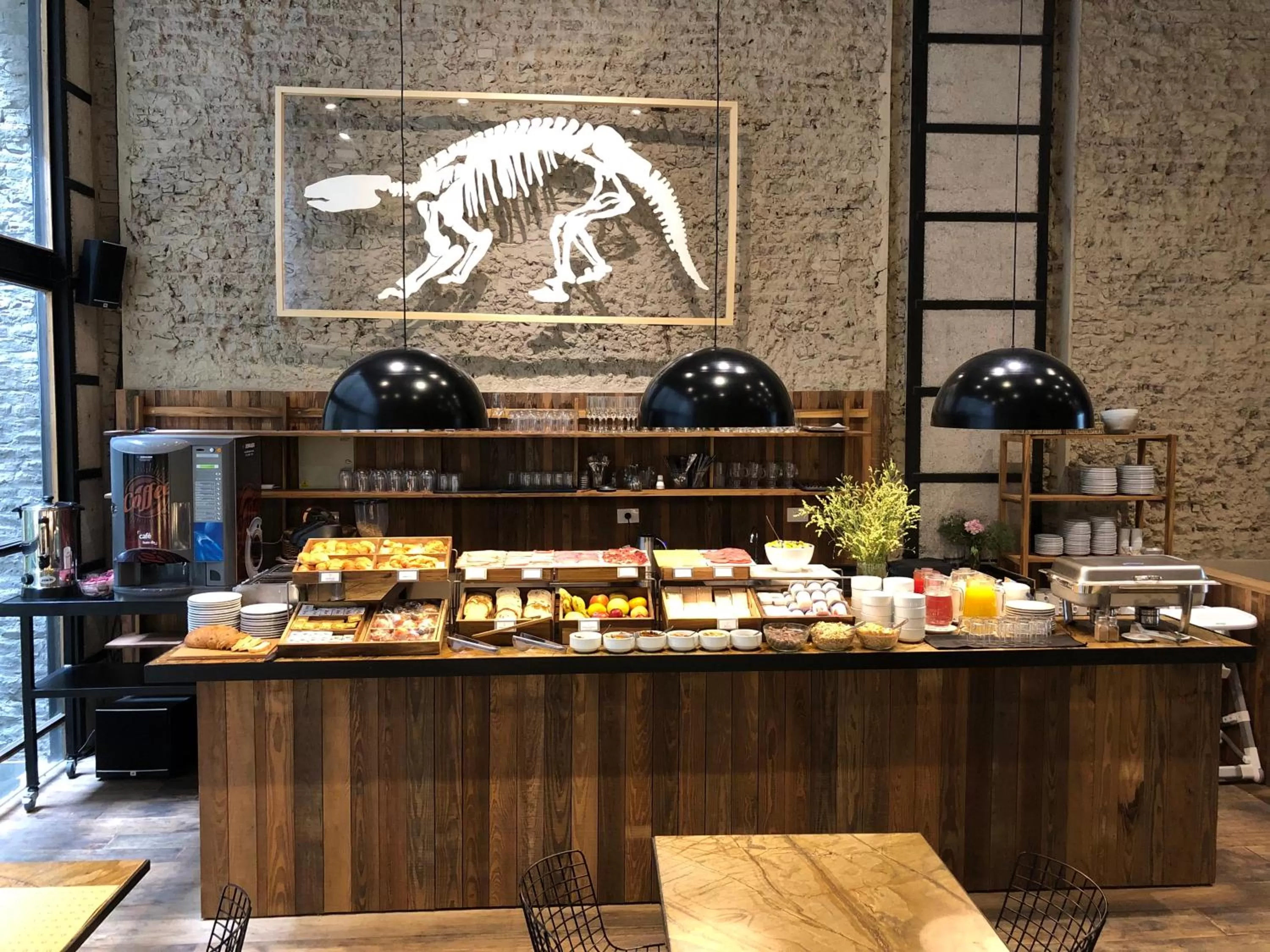 Breakfast in AQ Tailored Suites