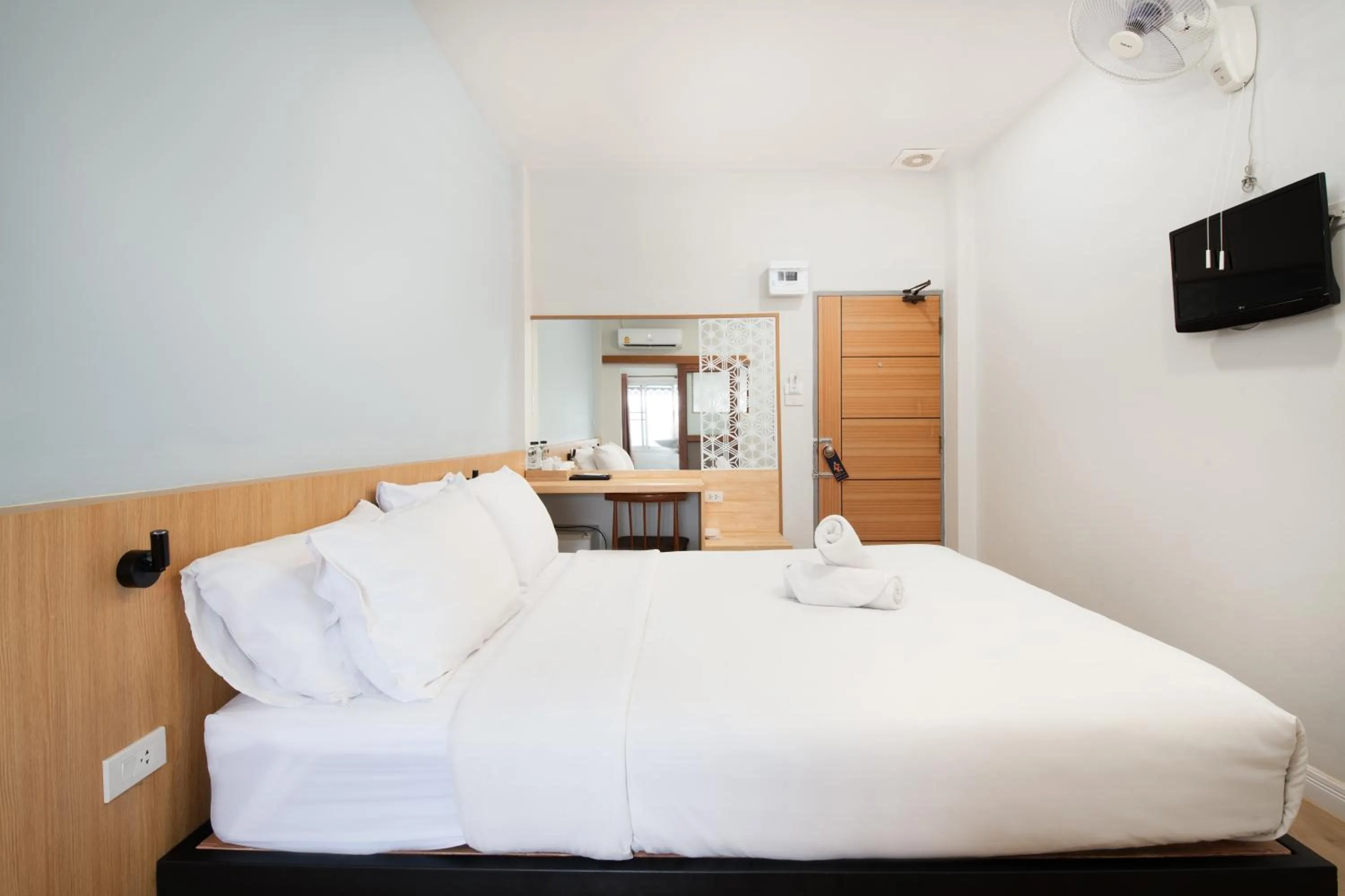 Bed in Manee Cool Mueang