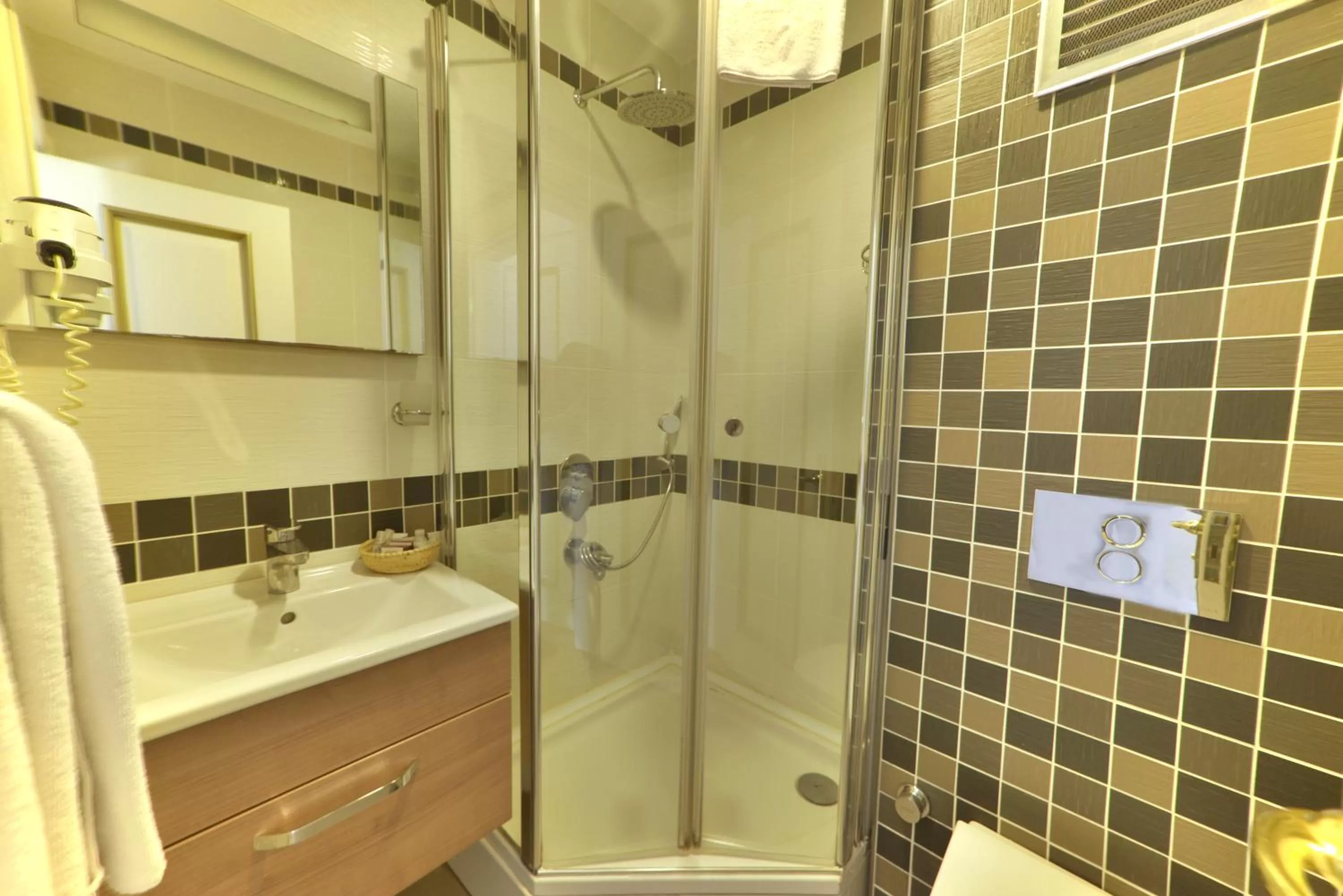 Bathroom in Sarnic Hotel & Sarnic Premier Hotel(Ottoman Mansion)