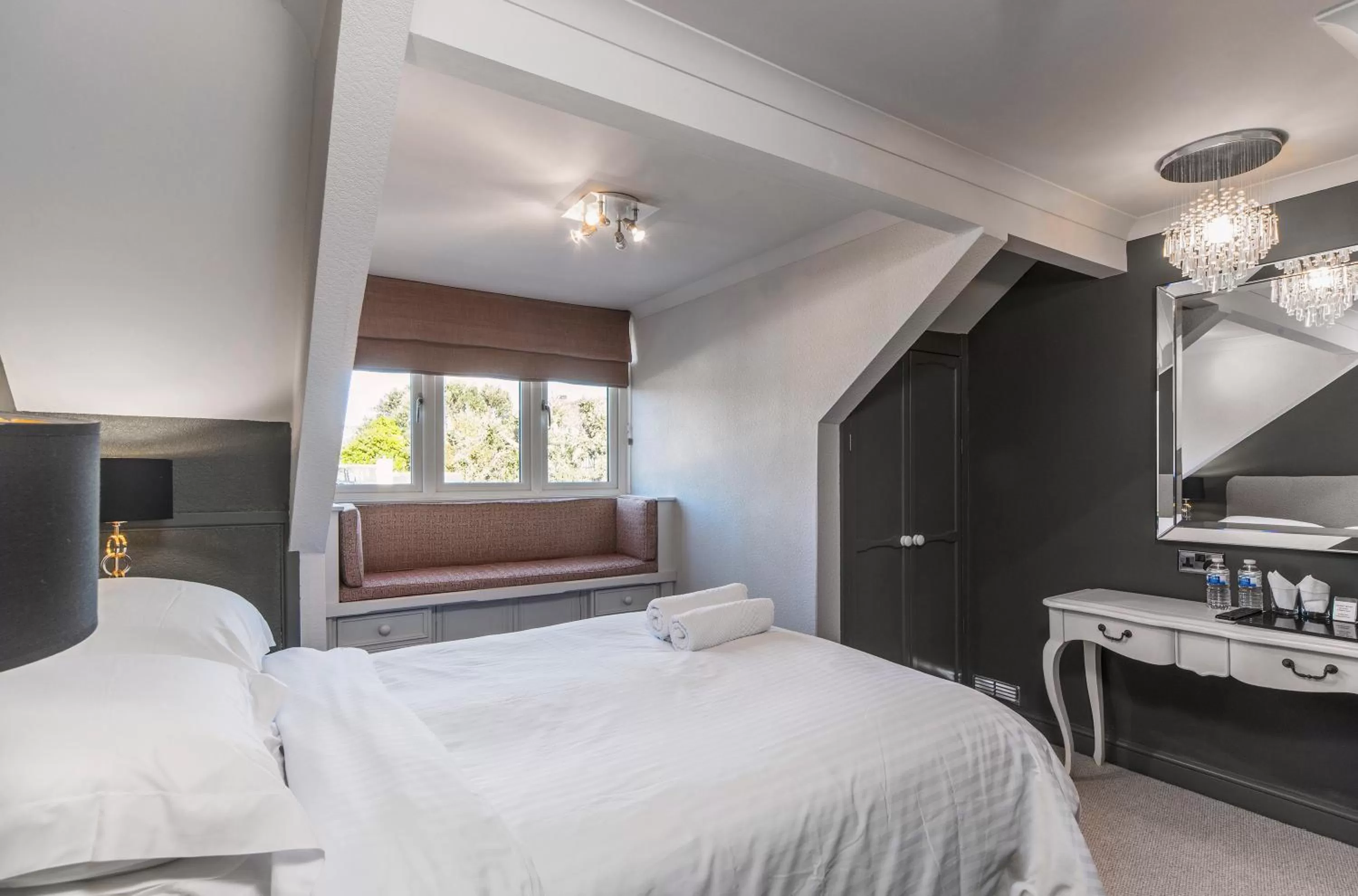 Bedroom, Bed in Bosanneth