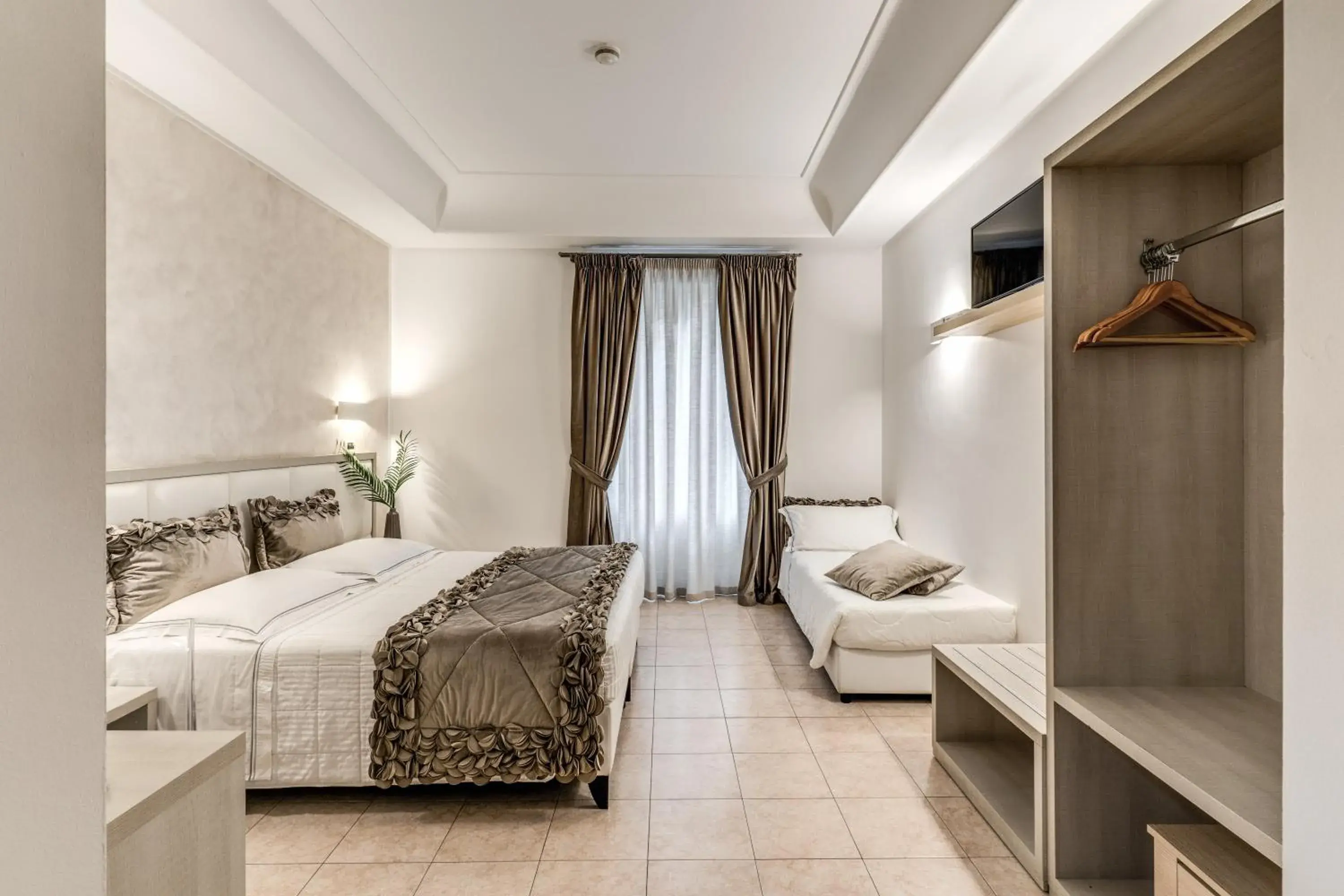 Bedroom, Bed in Artemisia Palace Hotel