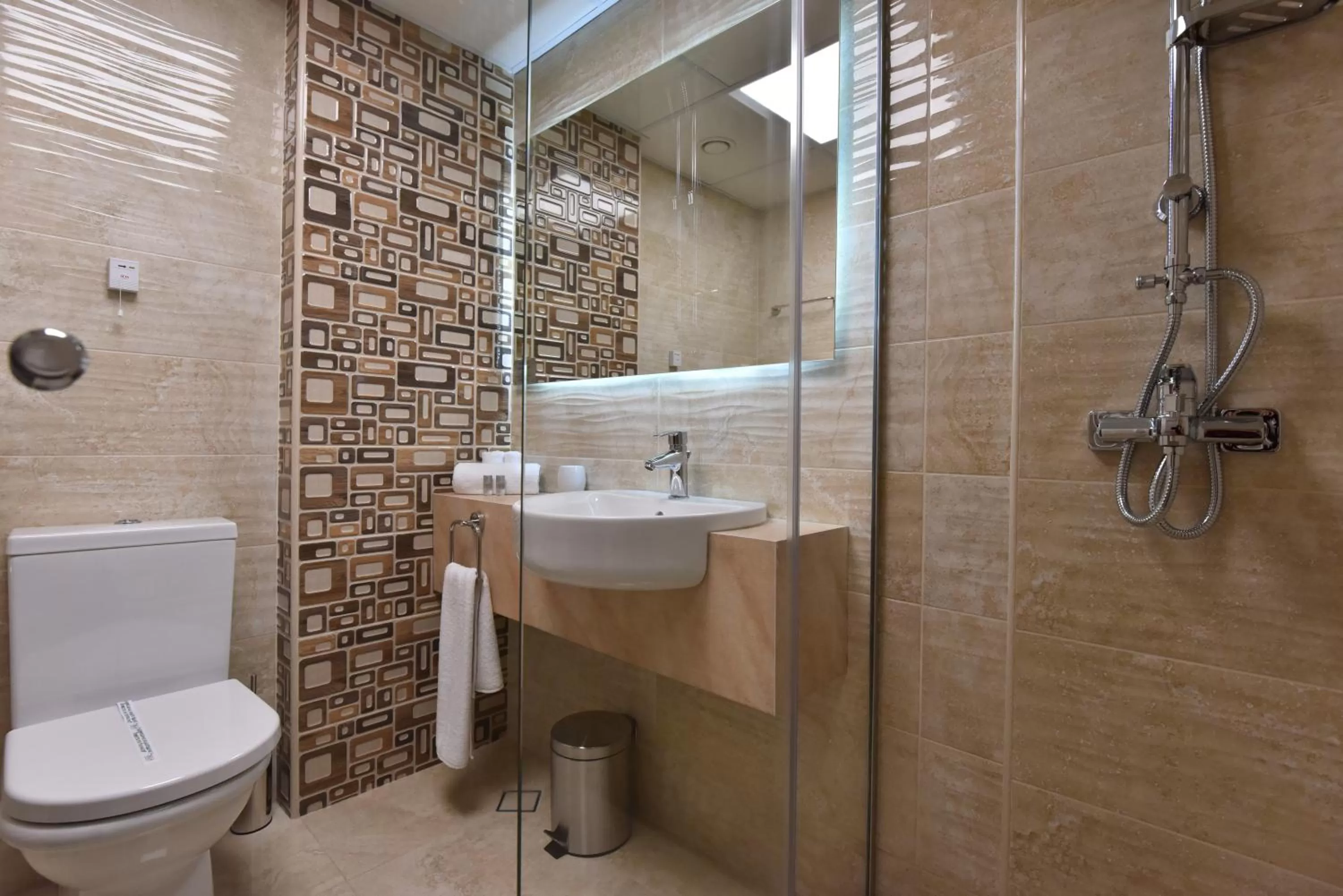 Shower in Best Boutique Hotel