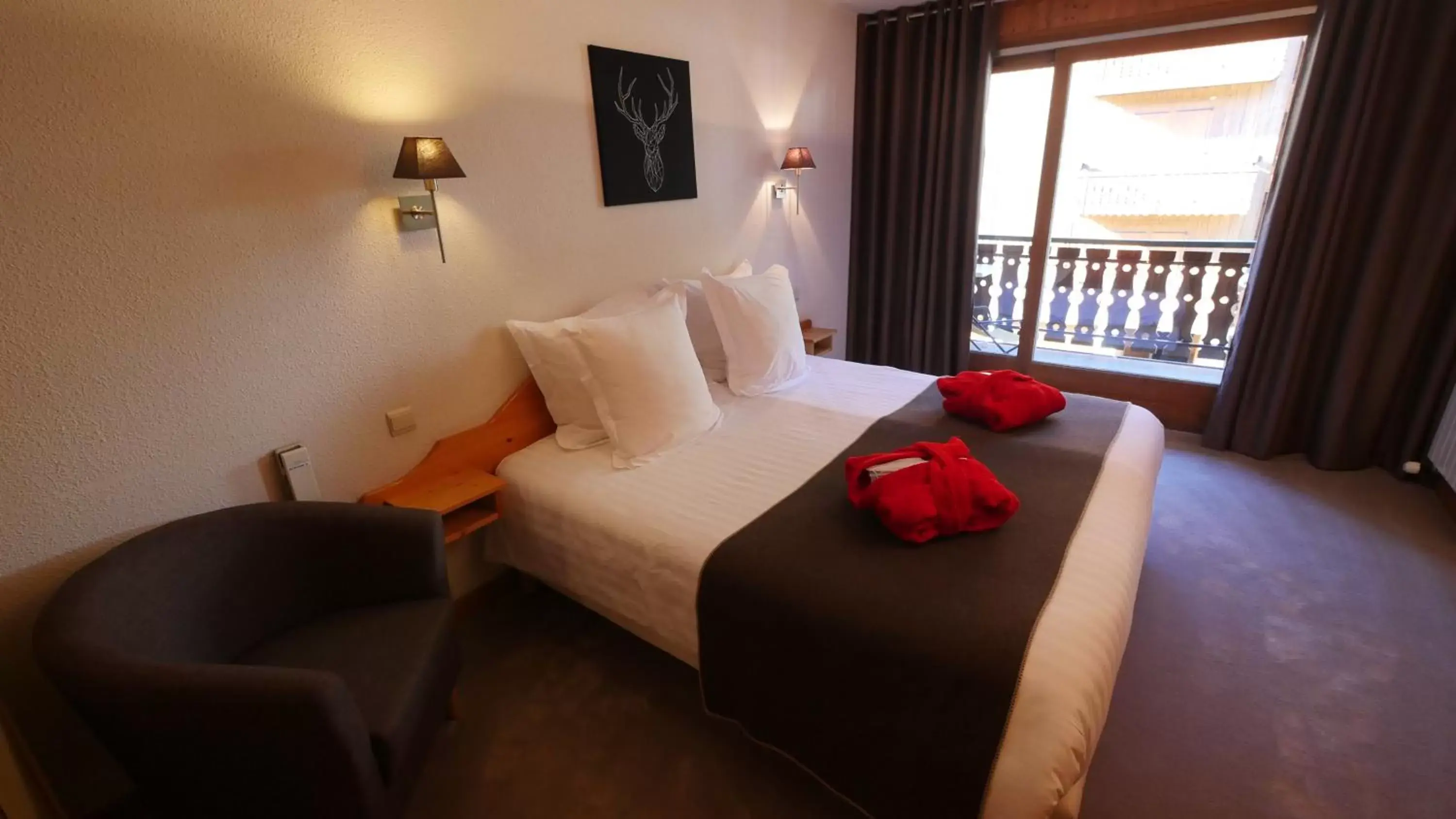 Photo of the whole room, Bed in Hotel Bel'alpe