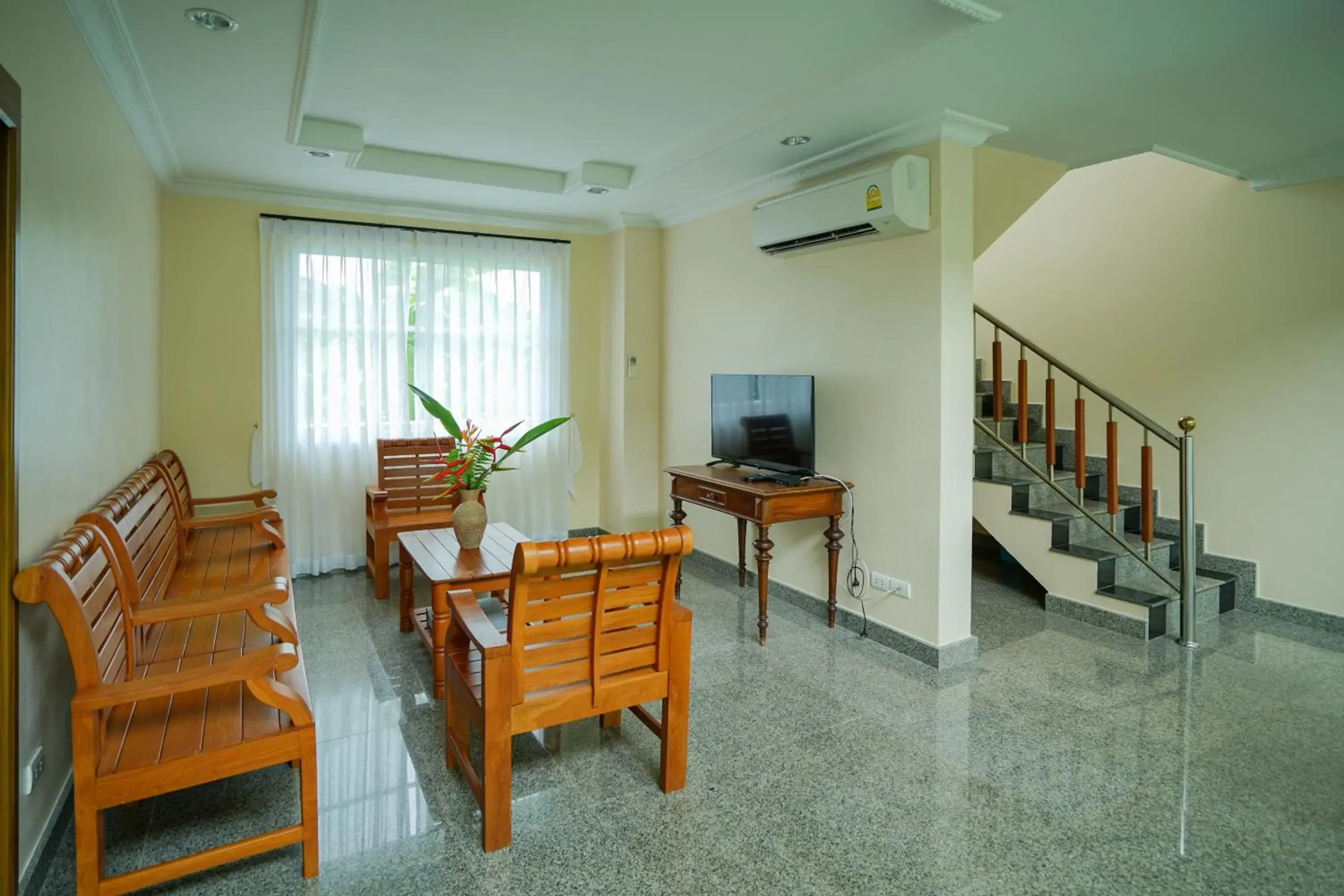 TV and multimedia, Seating Area in Baan Faa Talay Chan