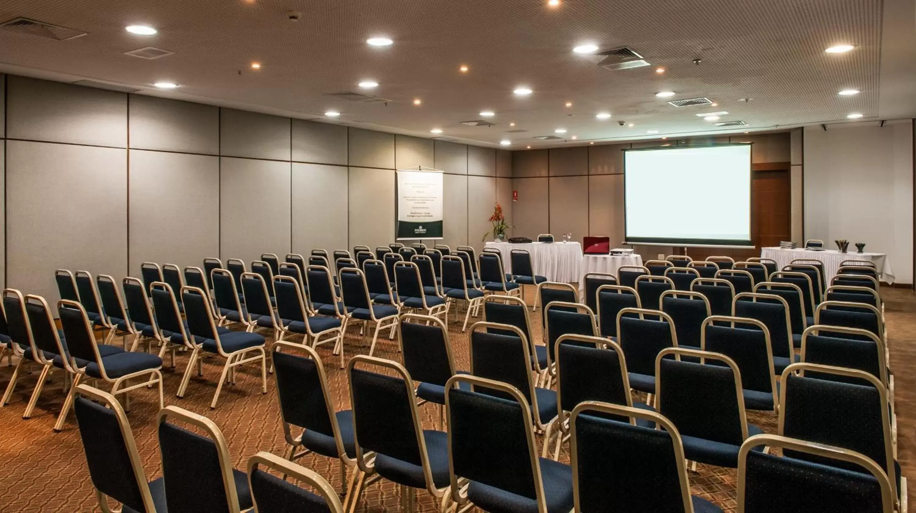 Business facilities in Bourbon Joinville Convention Hotel