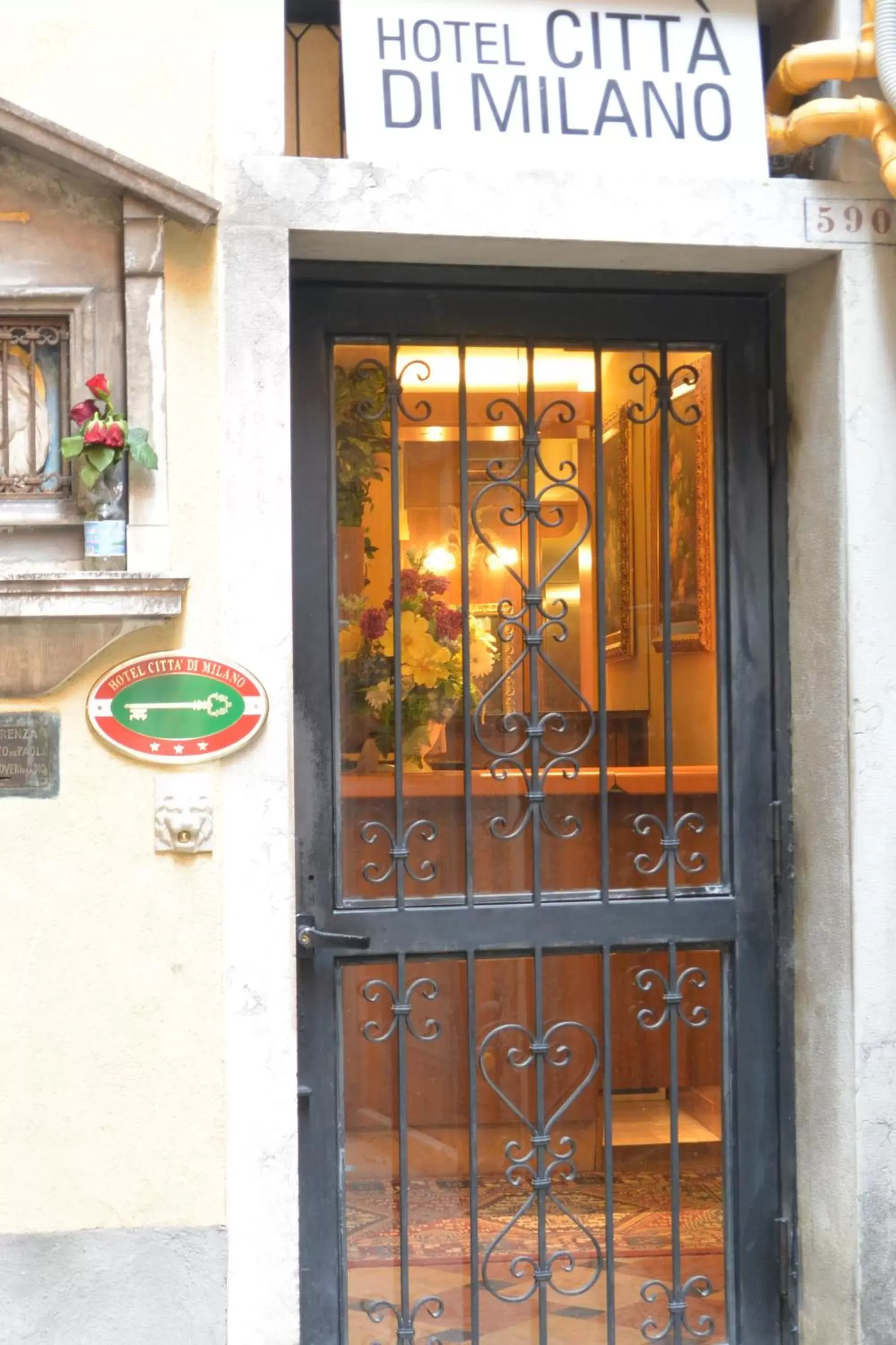 Facade/Entrance in Hotel Città Di Milano