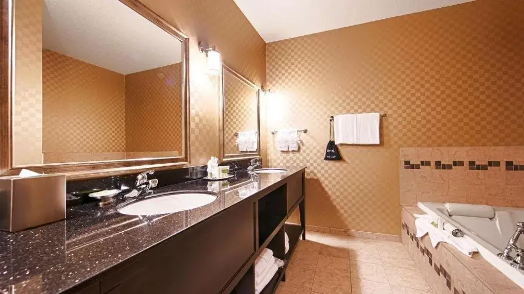 Bathroom in Best Western Sunrise Inn & Suites
