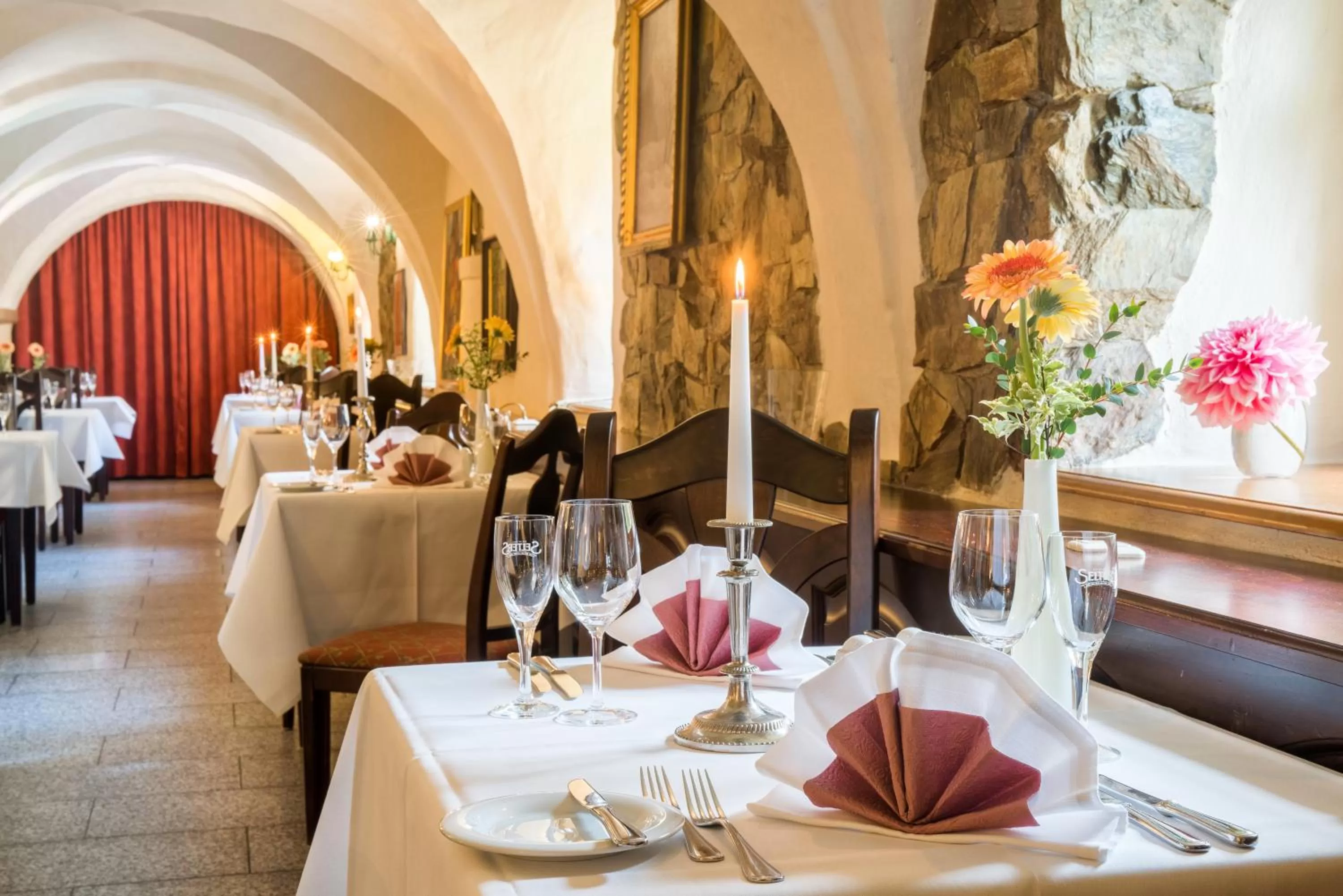 Restaurant/places to eat in Schlosshotel Klaffenbach
