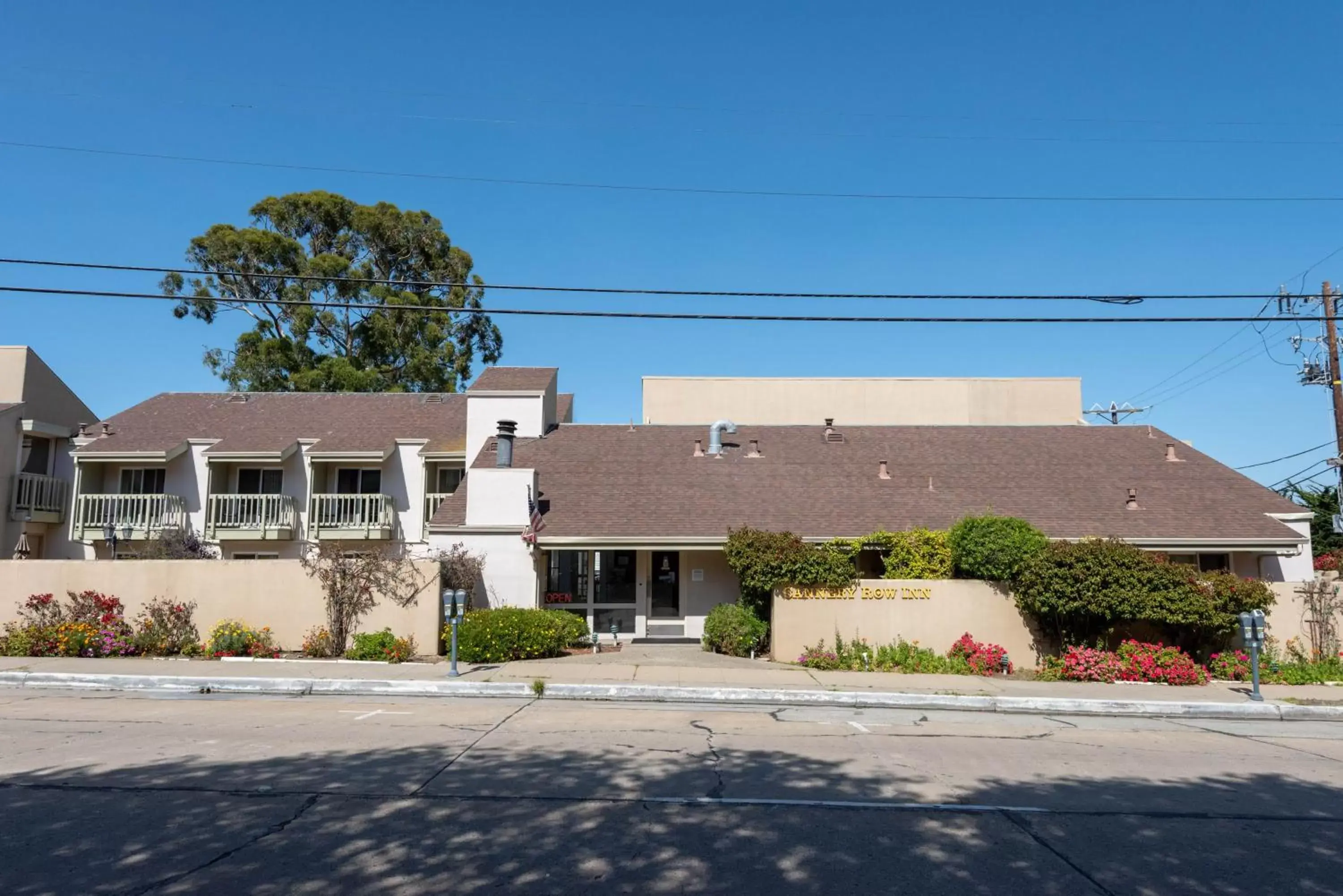 Property Building in Cannery Row Inn