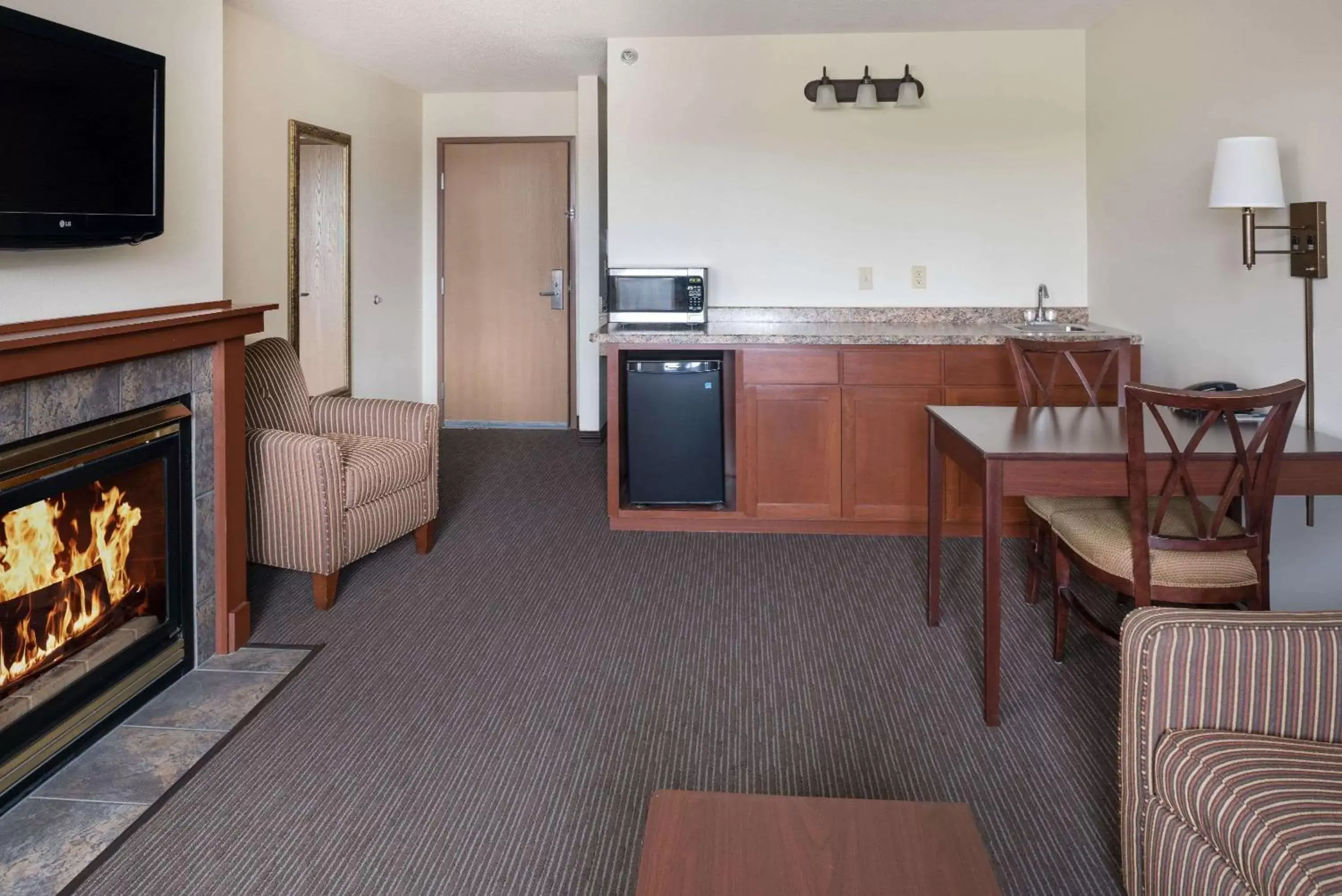 Photo of the whole room in AmericInn by Wyndham Valley City Conference Center