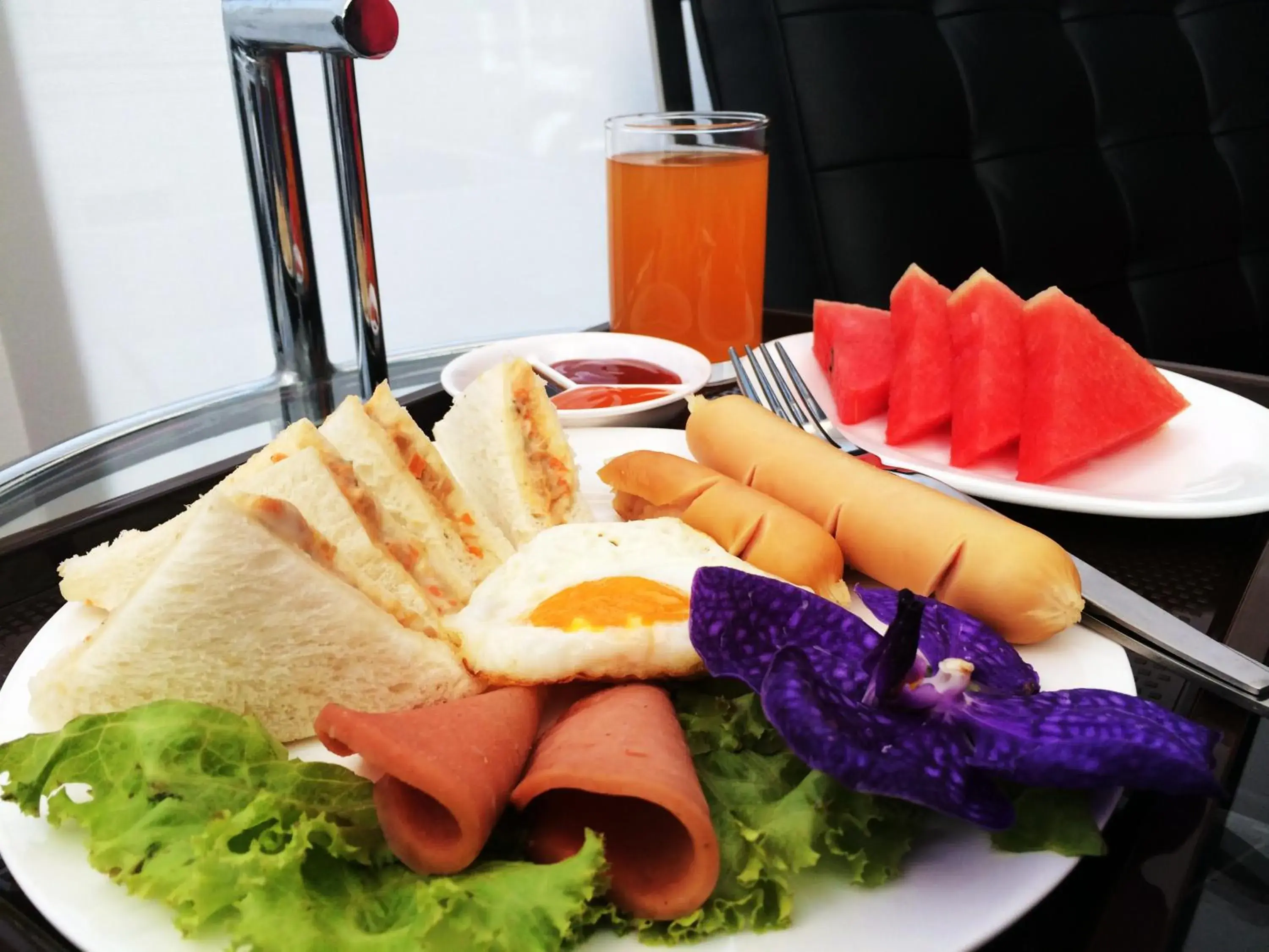 Breakfast, Food in Olive Bangkok Hotel