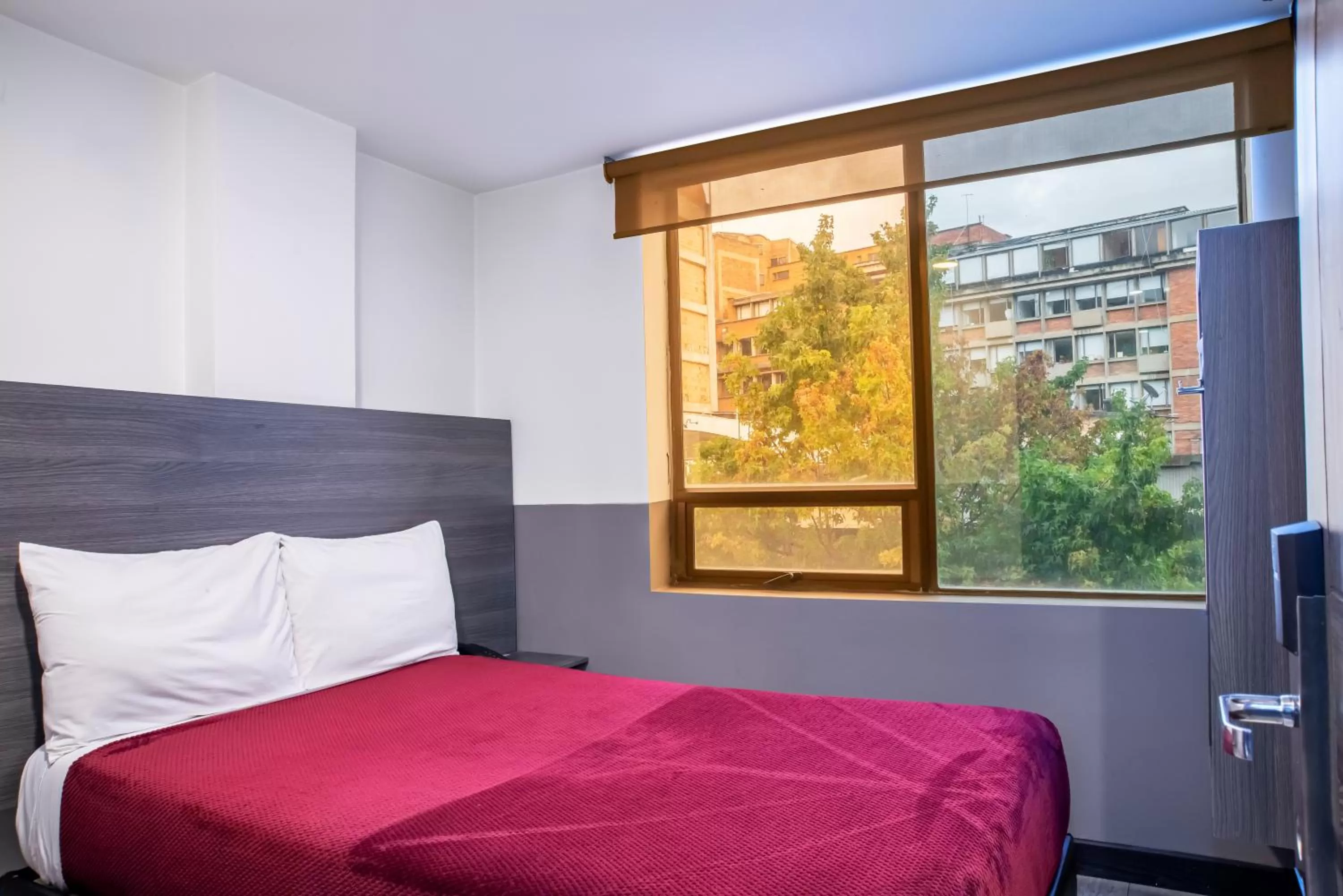 Bed in Hotel Express 53