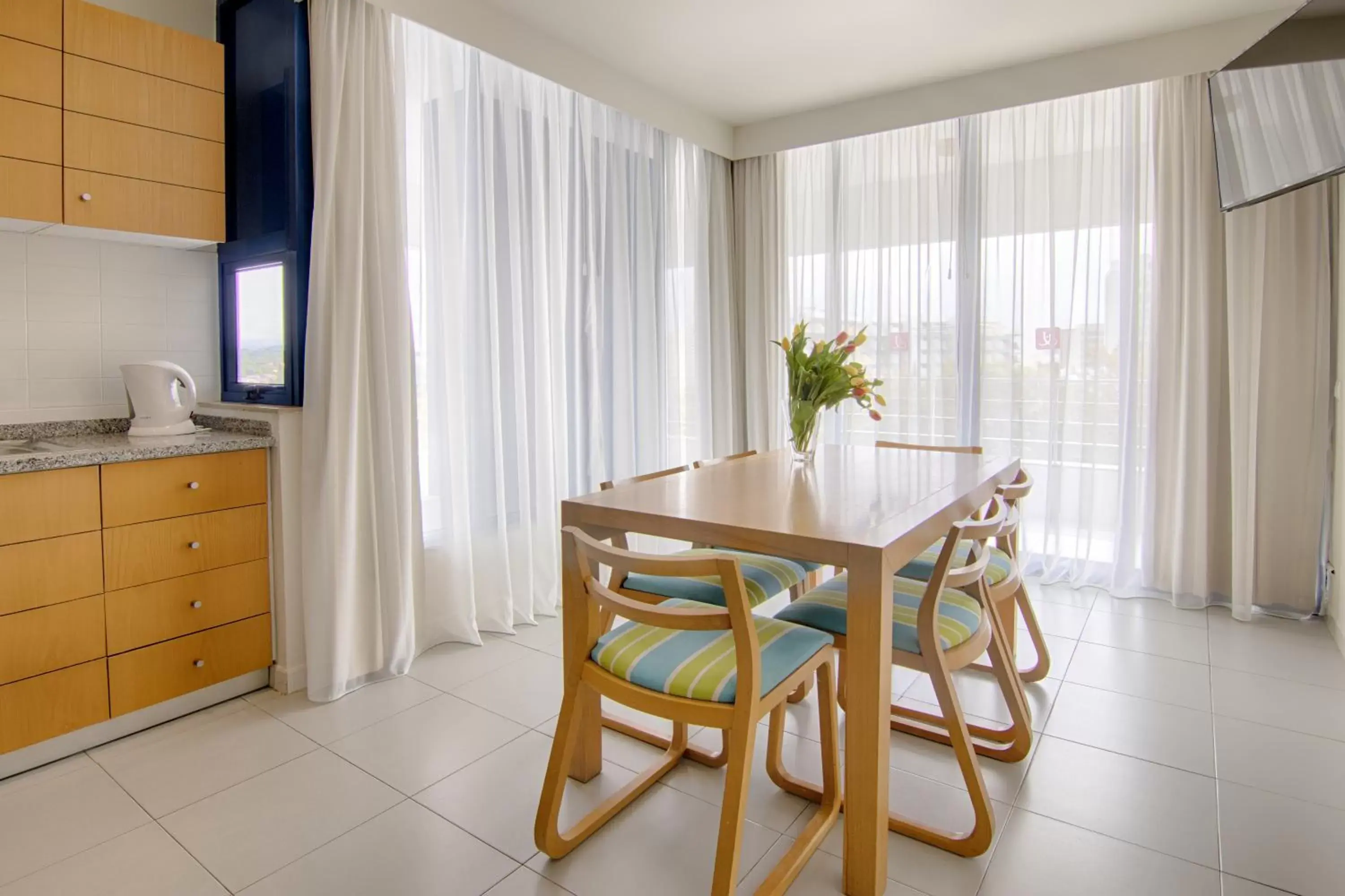 Two-Bedroom Apartment with Marina View (4 Adults + 2 Children) in Luna Olympus