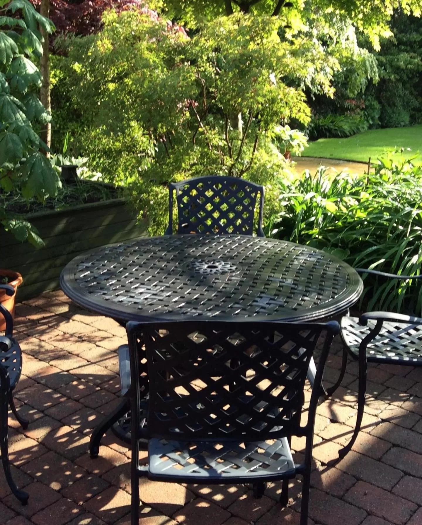 Garden, Seating Area in Grove House Bed & Breakfast