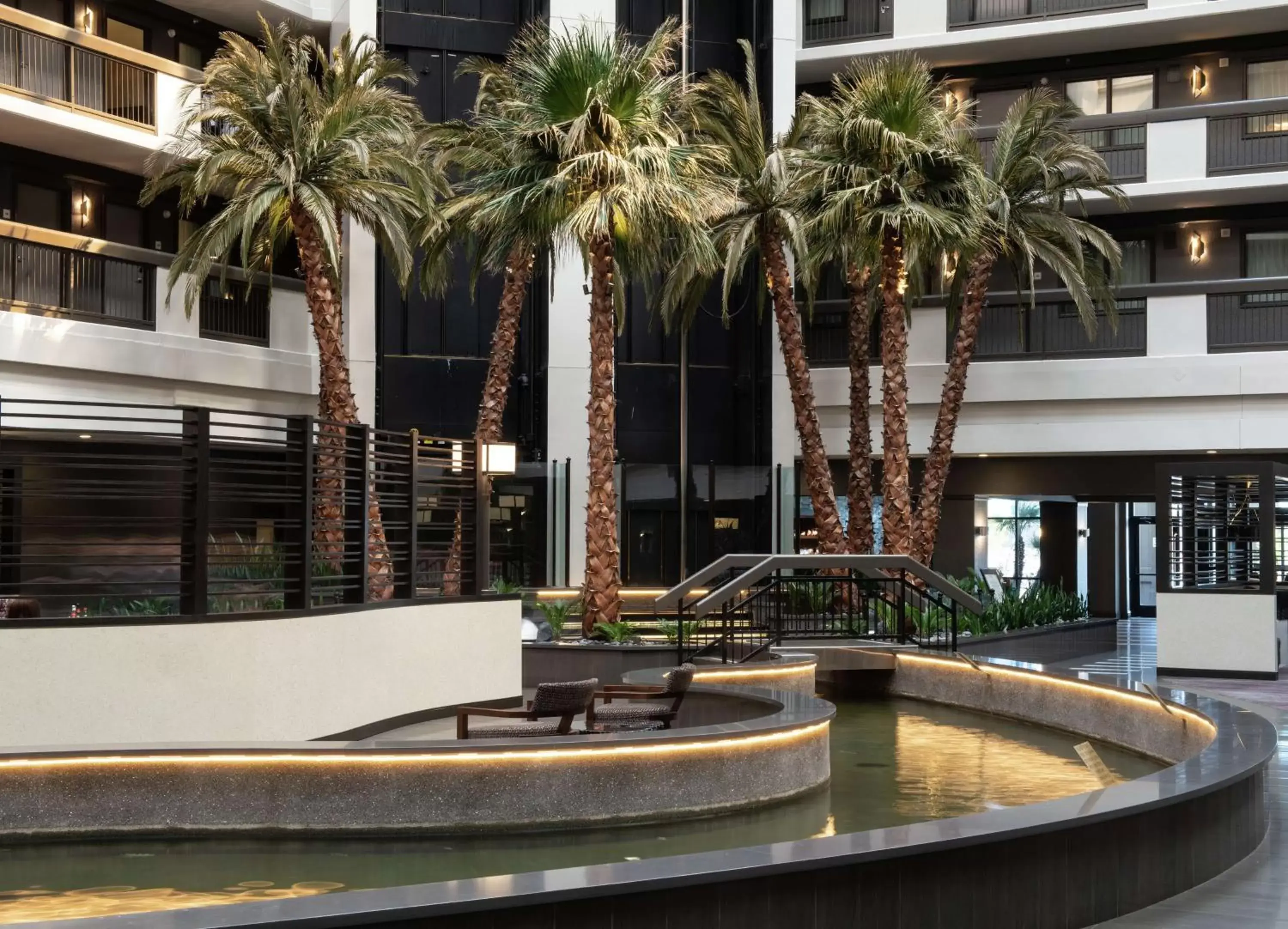 Lobby or reception in Embassy Suites by Hilton Las Vegas