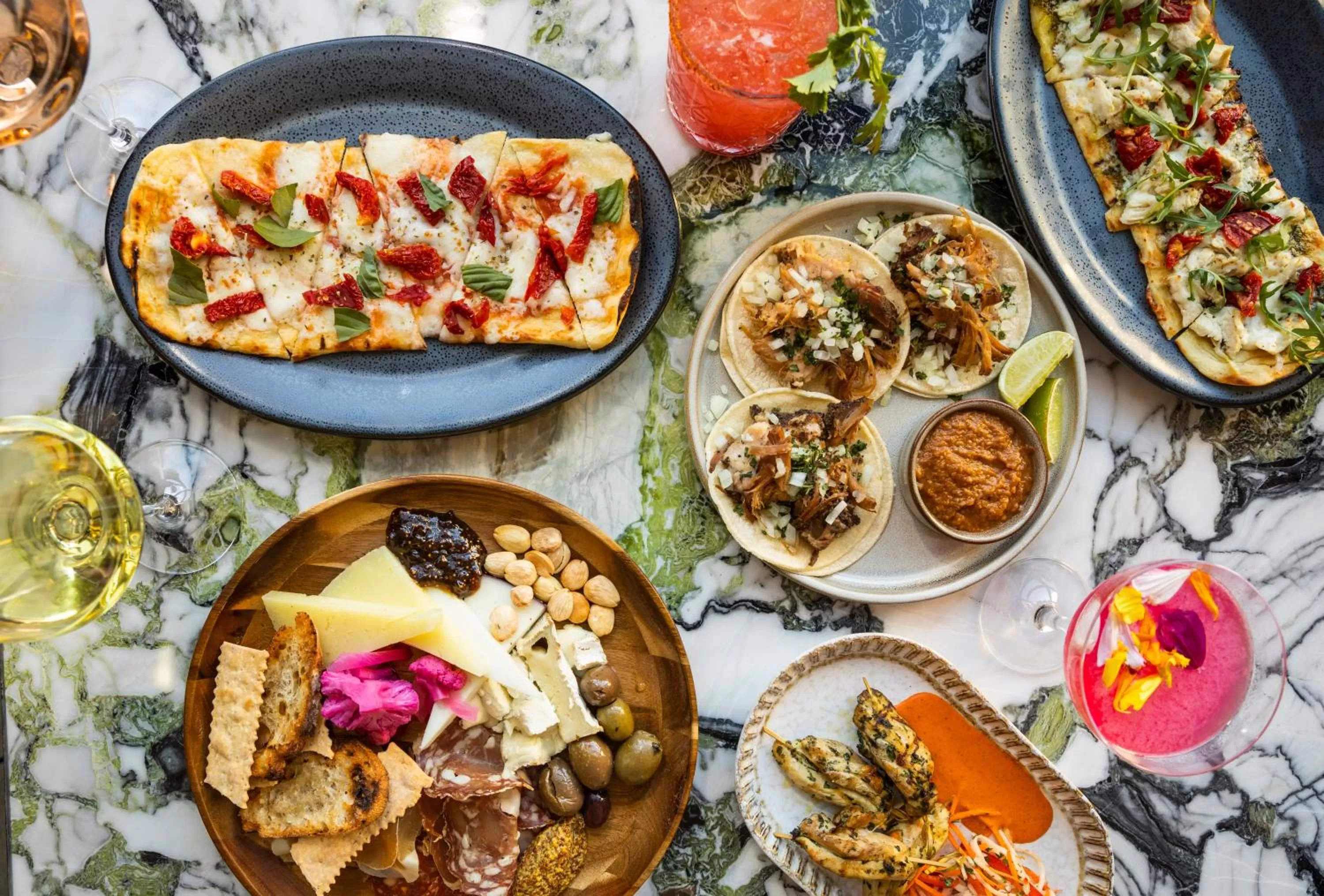 Restaurant/places to eat in Kissel Uptown Oakland, in the Unbound Collection by Hyatt