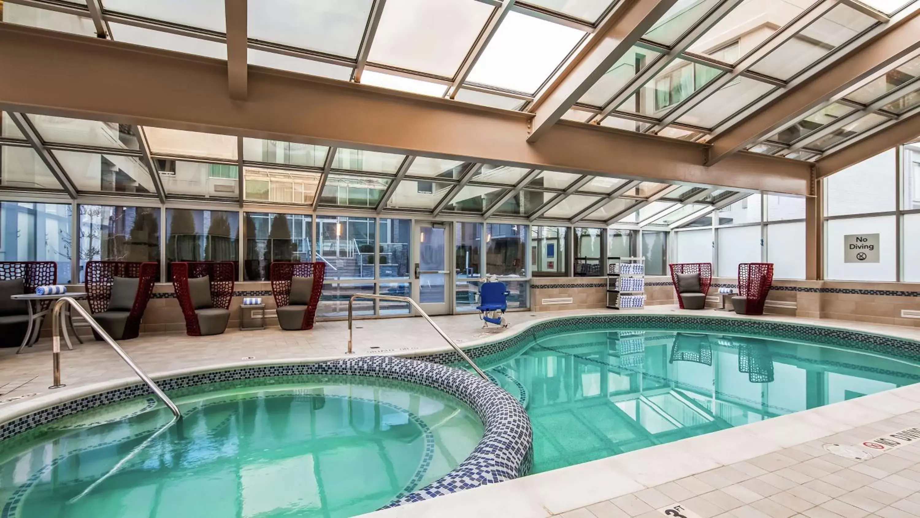 Pool view, Swimming Pool in The Kingsley Bloomfield Hills - a DoubleTree by Hilton