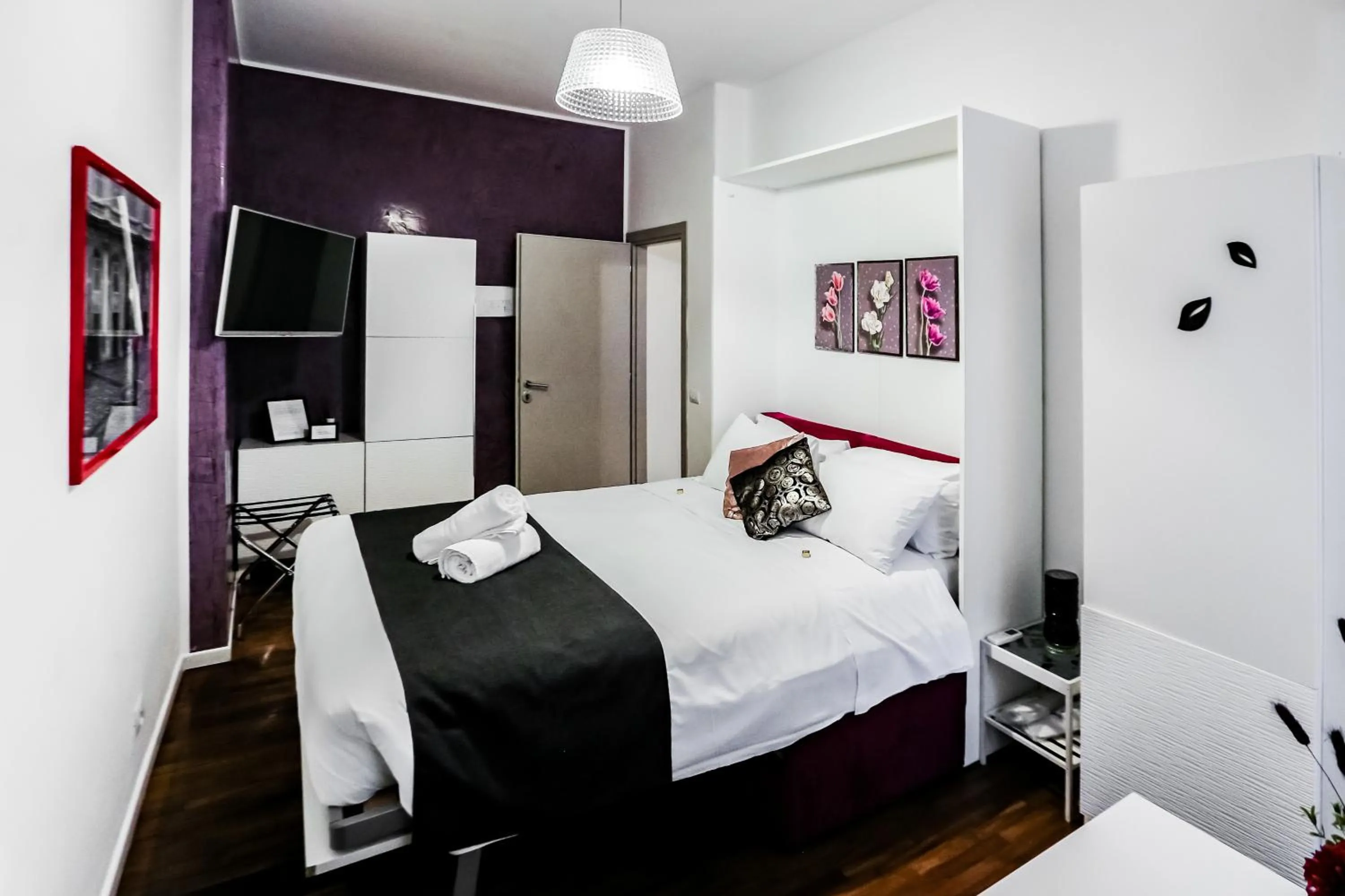 Photo of the whole room, Bed in Relais Circo Massimo