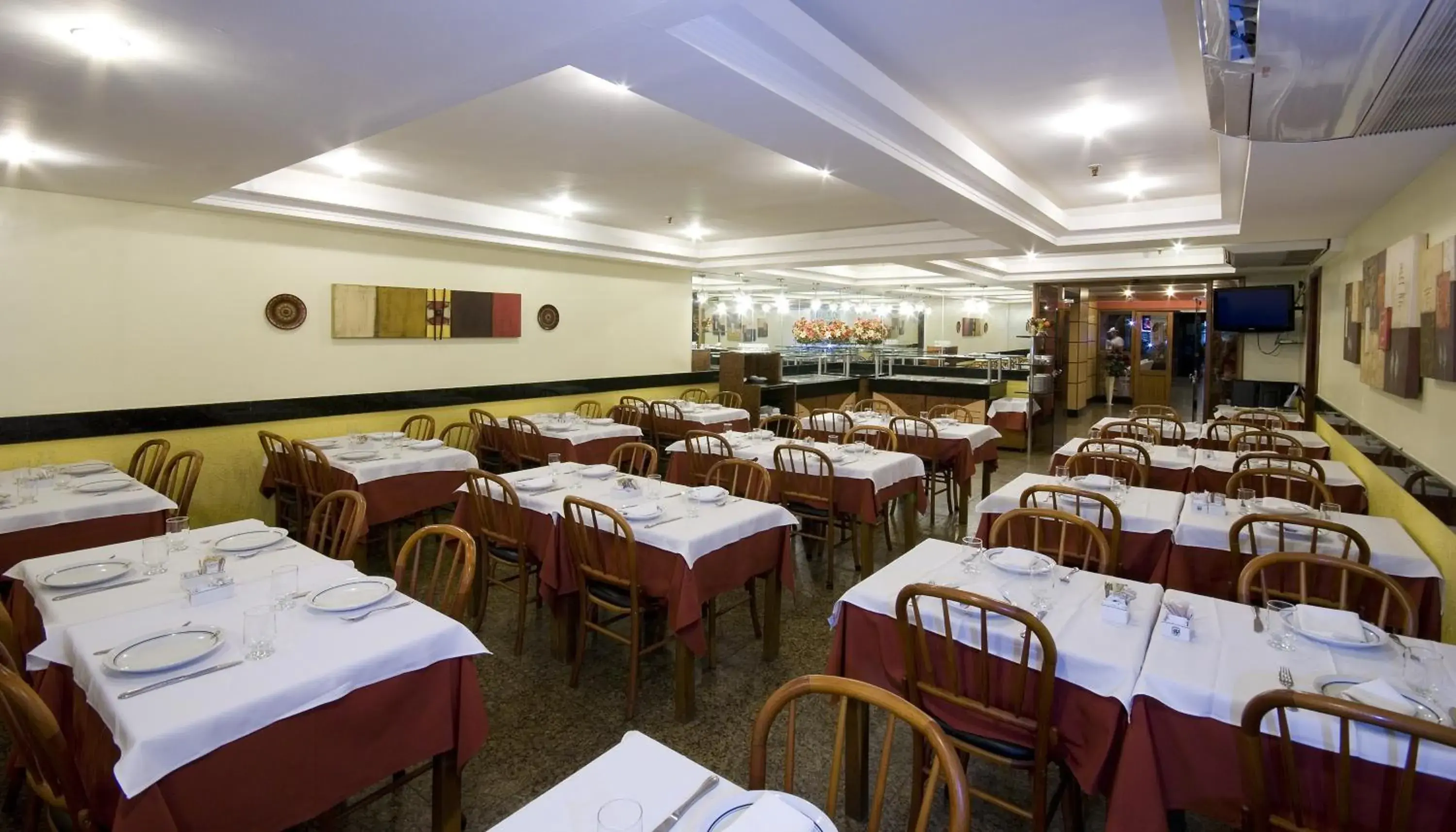 Restaurant/Places to Eat in Hotel Rondônia Palace
