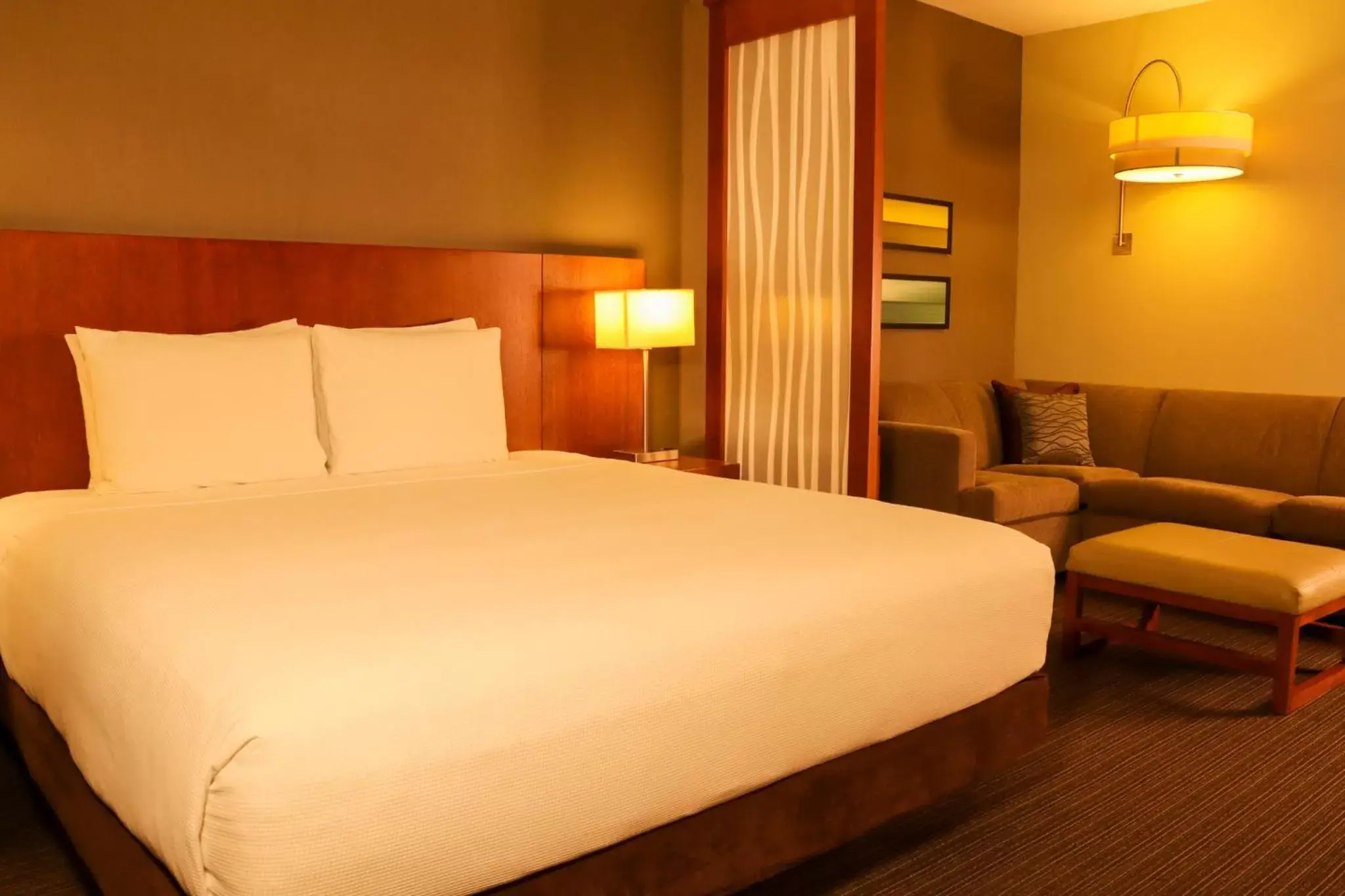 Bed in MARINN PLACE Financial District Bed in MARINN PLACE Financial District